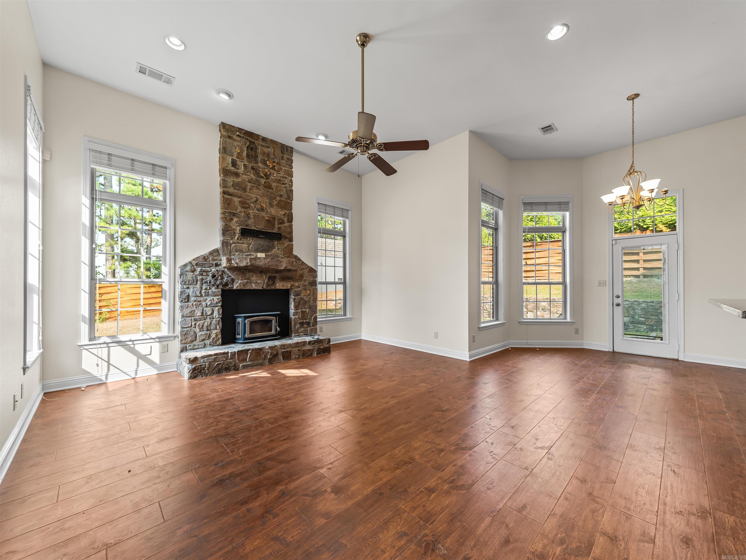 170 Wildwood Forest Road Property Photo 11