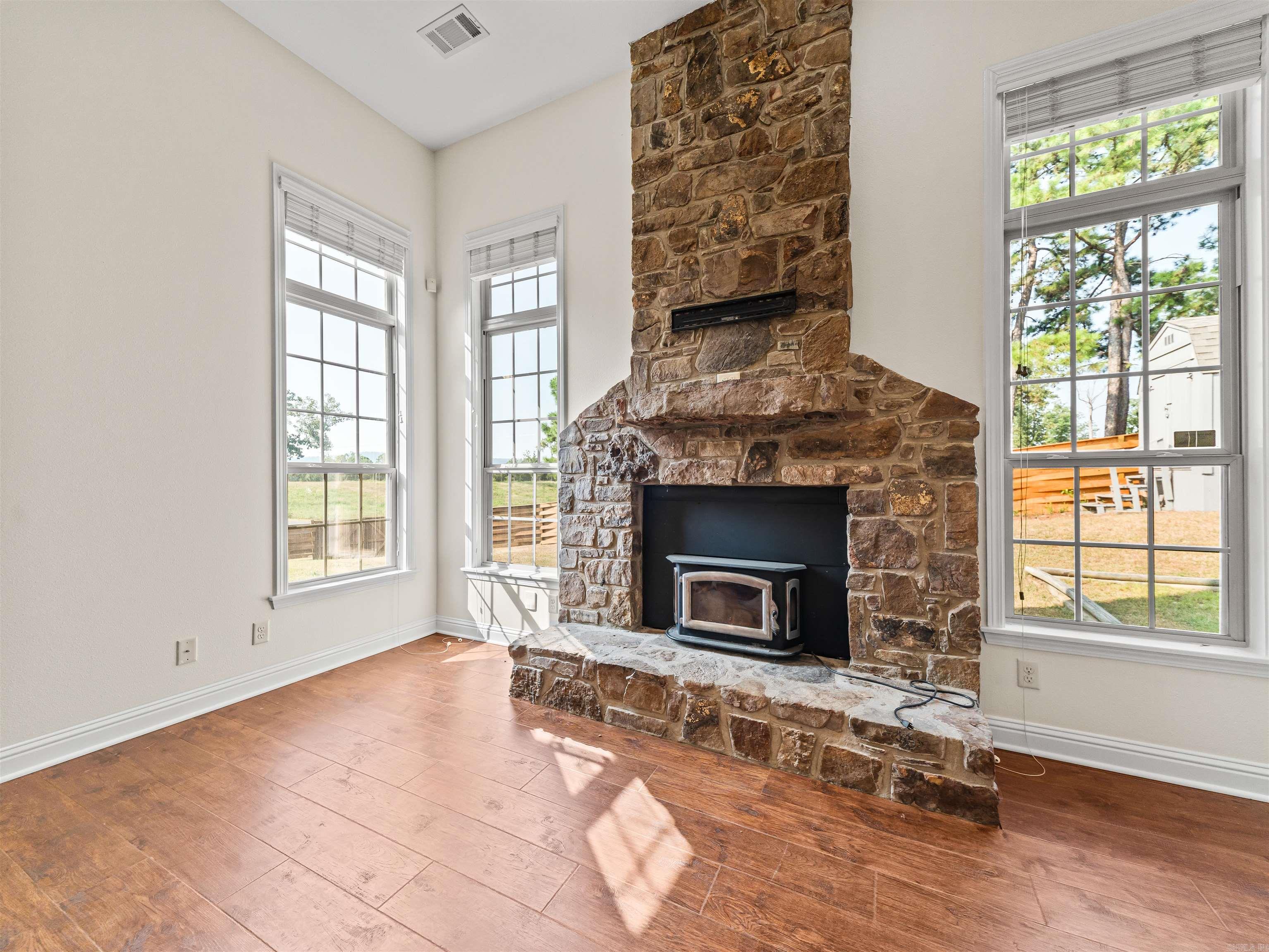 170 Wildwood Forest Road Property Photo 12