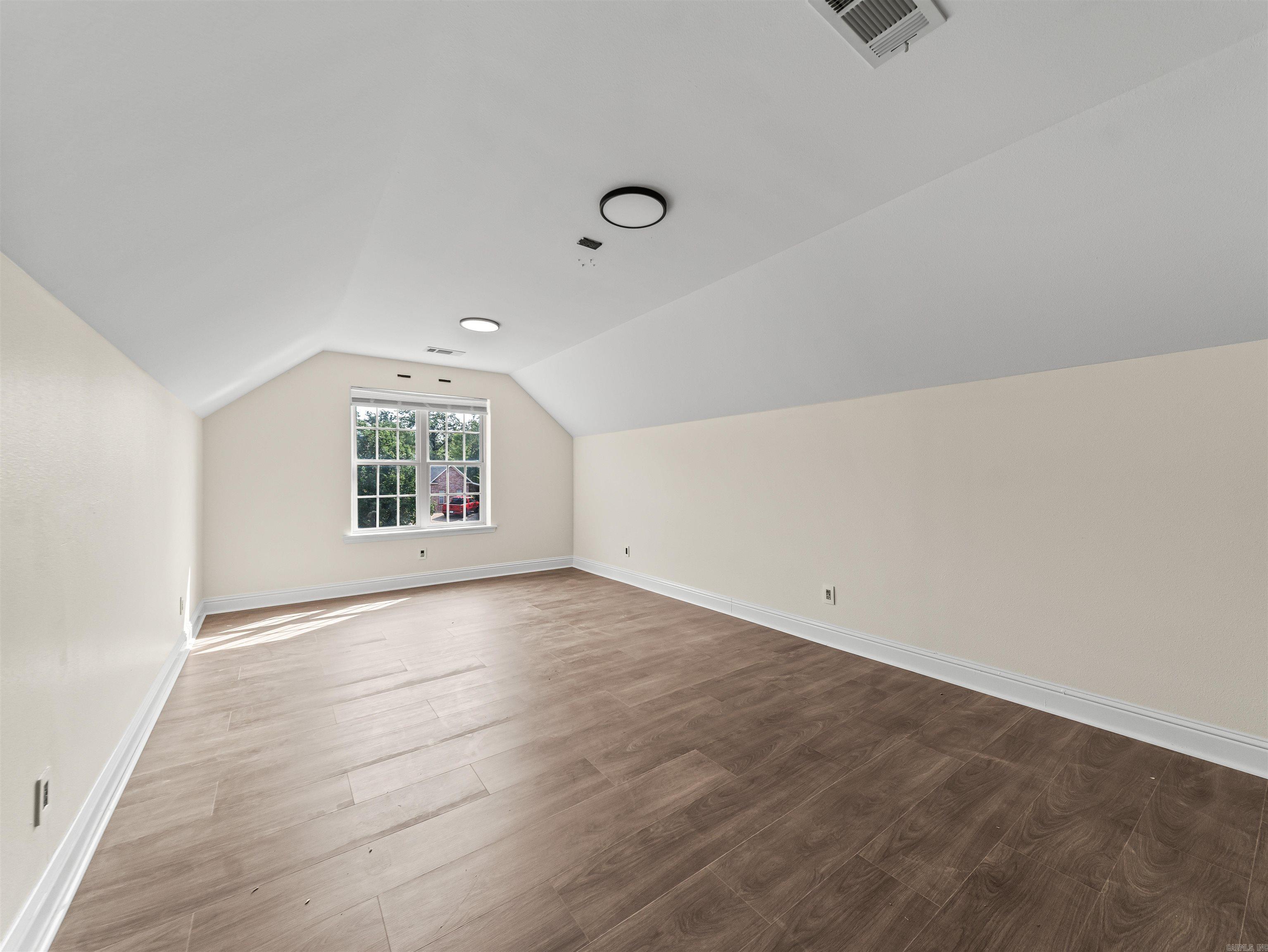 170 Wildwood Forest Road Property Photo 24