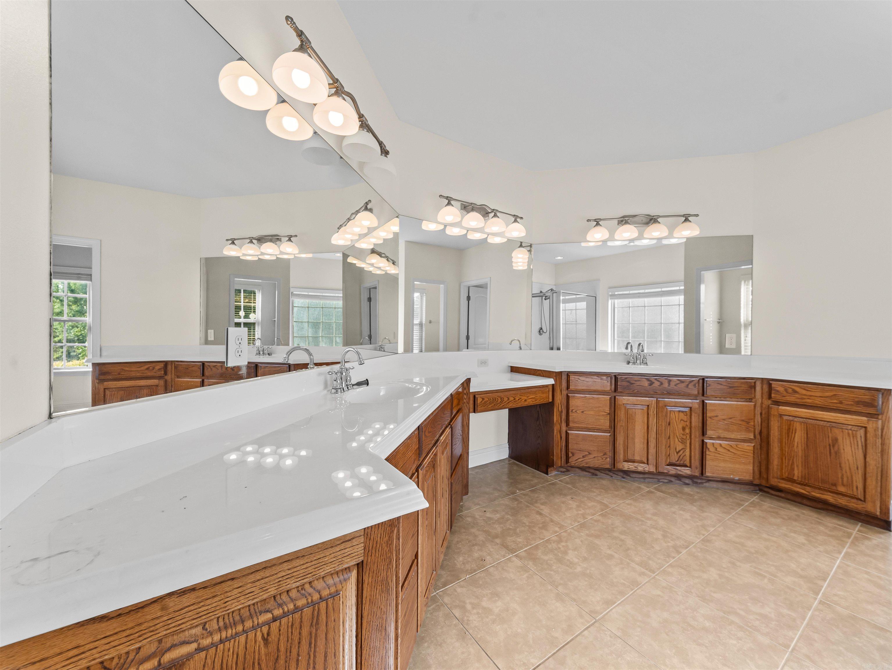 170 Wildwood Forest Road Property Photo 29