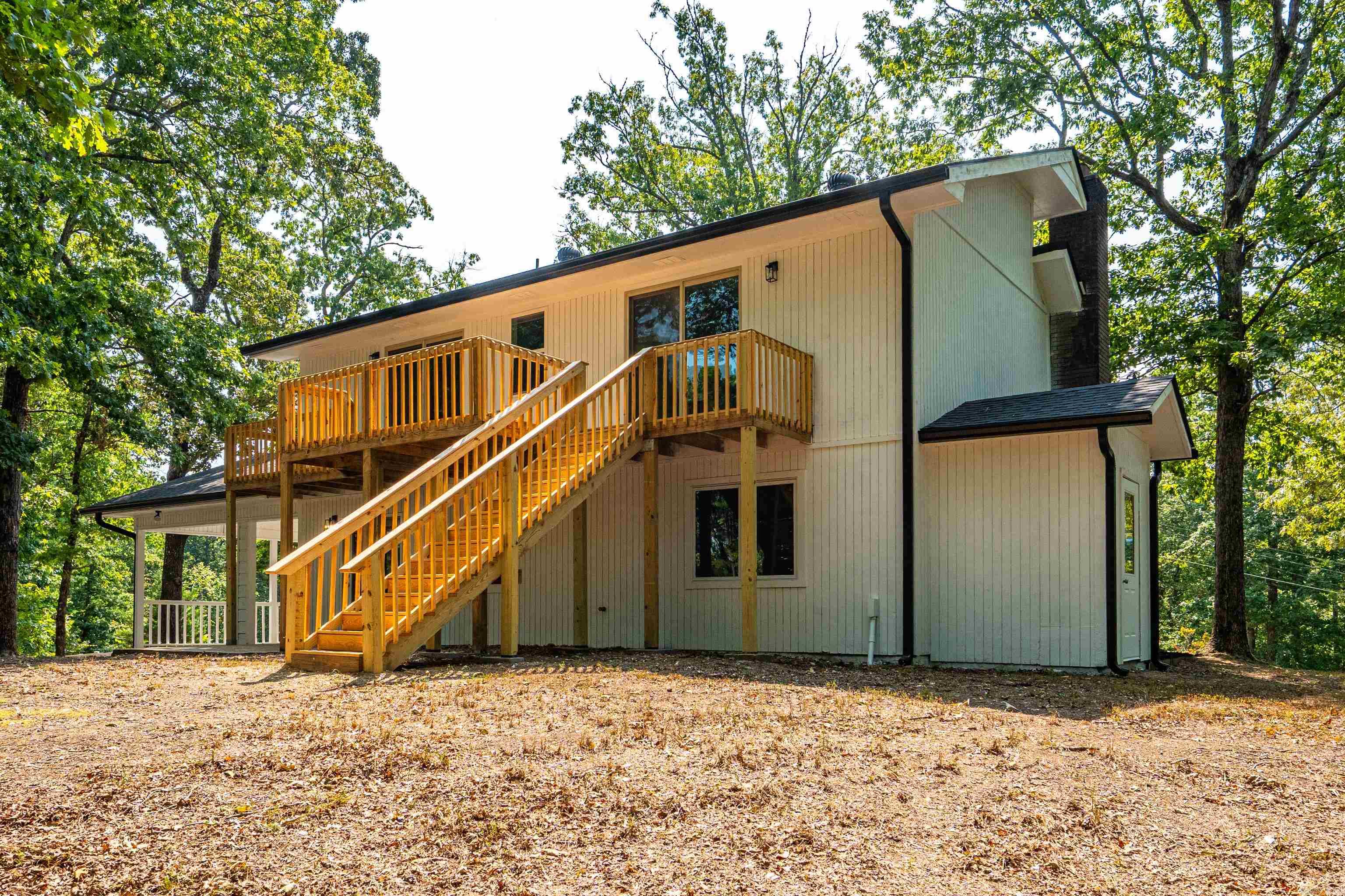 127 Wildflower Place Property Photo 4