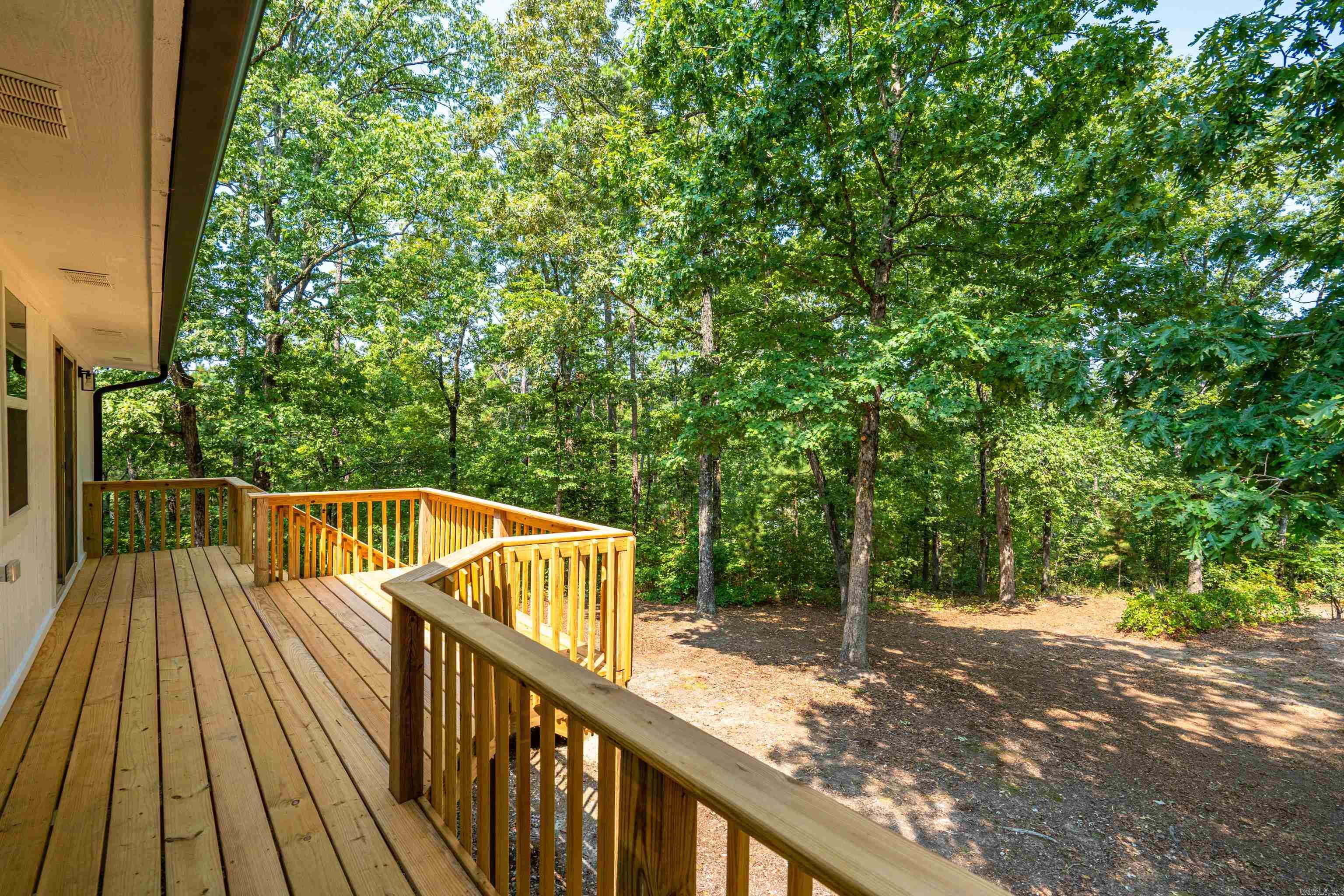 127 Wildflower Place Property Photo 34
