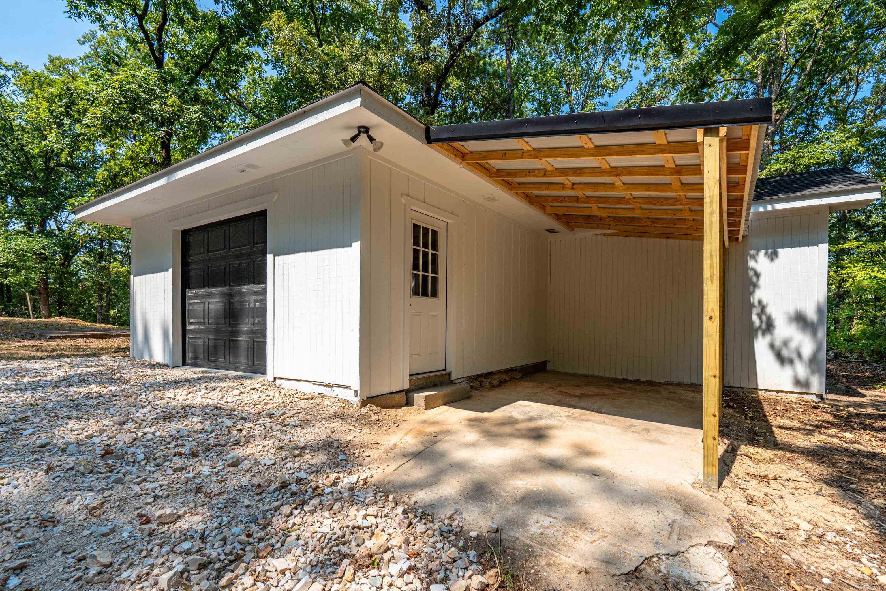 127 Wildflower Place Property Photo 42