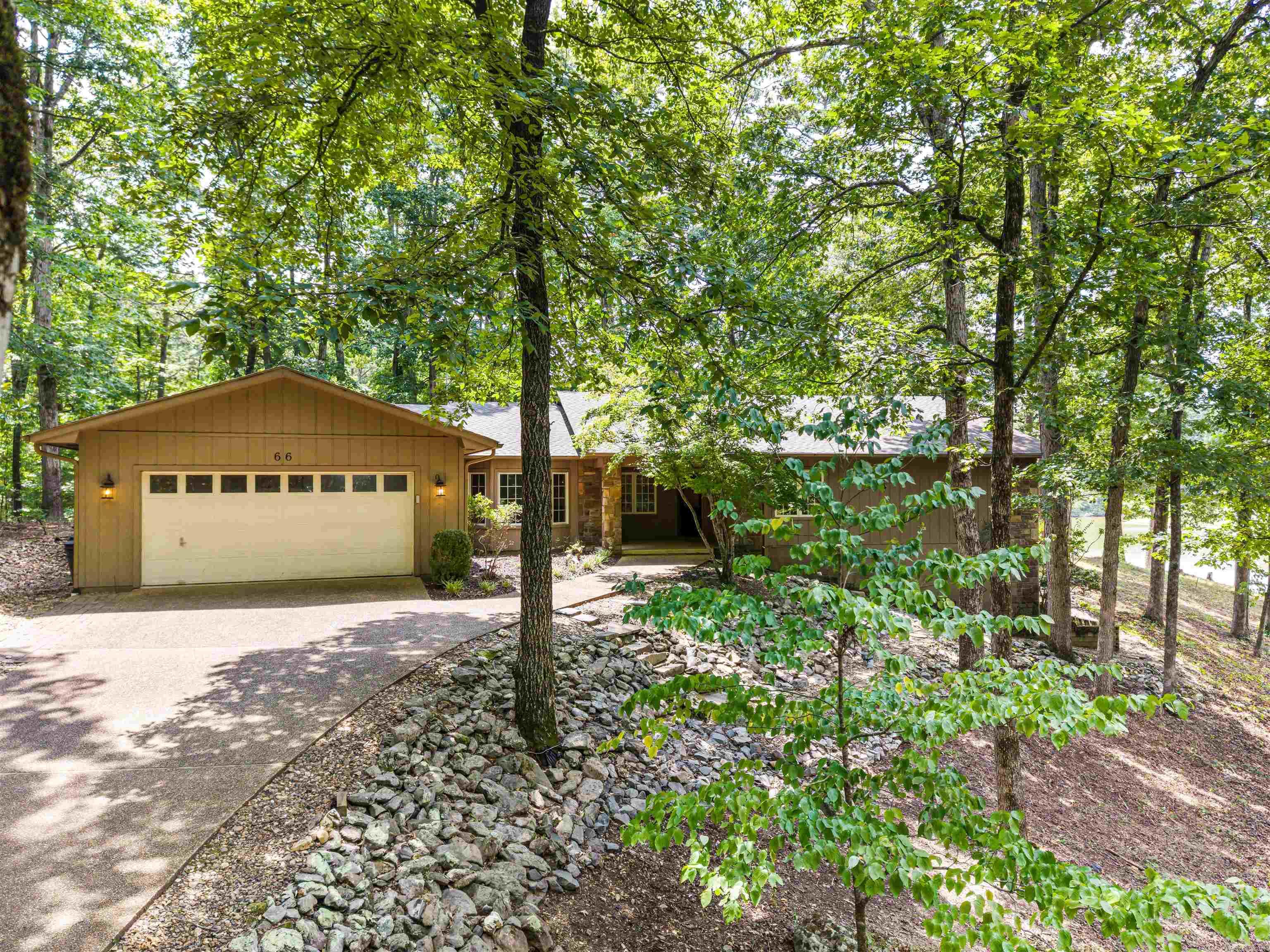66 Gancho Way Property Photo 1