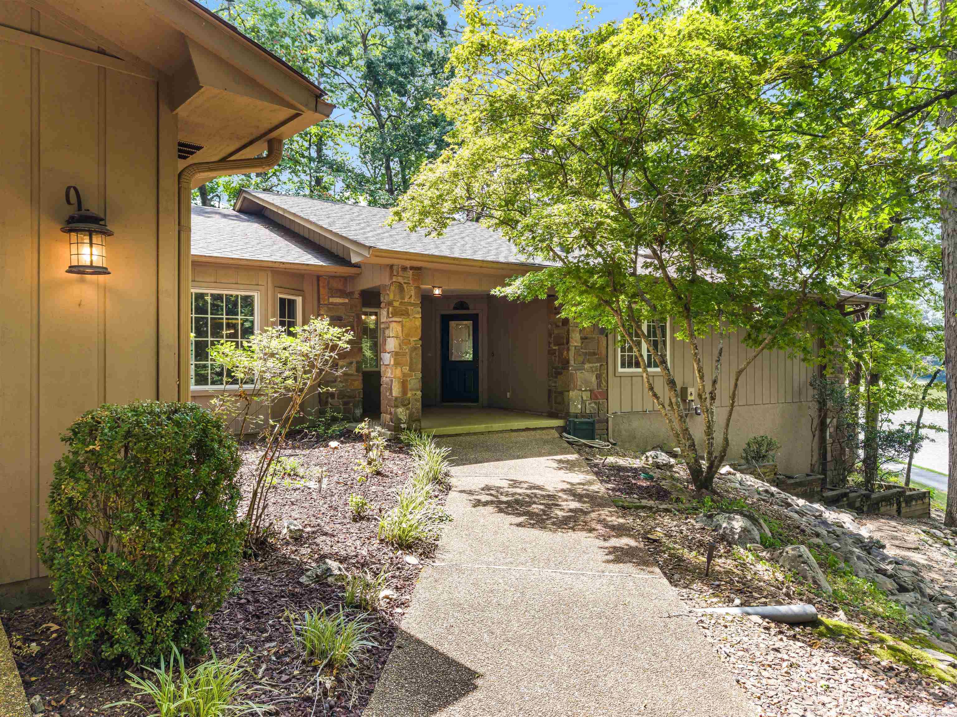 66 Gancho Way Property Photo 7