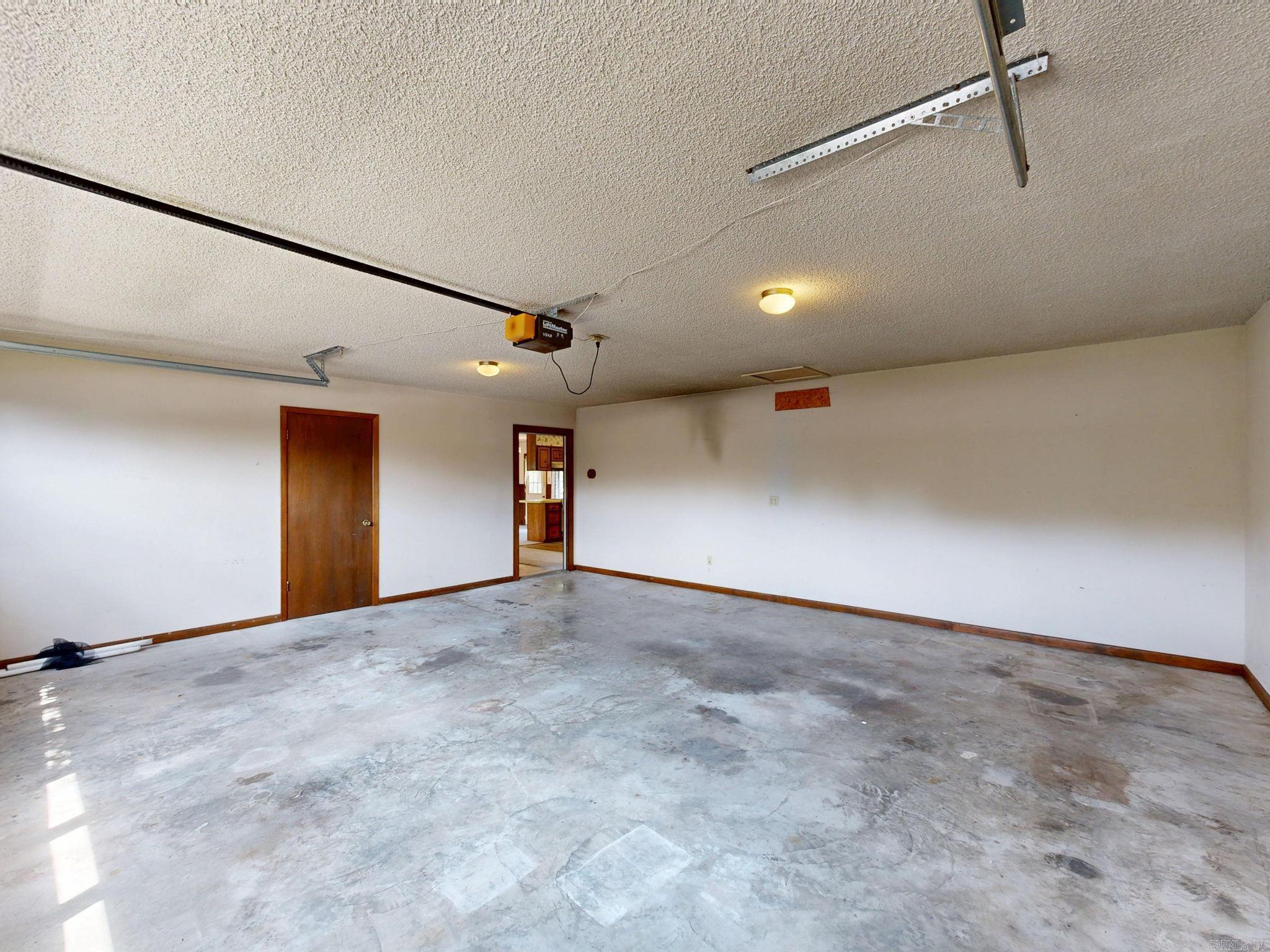106 Torrey Court Property Photo 31