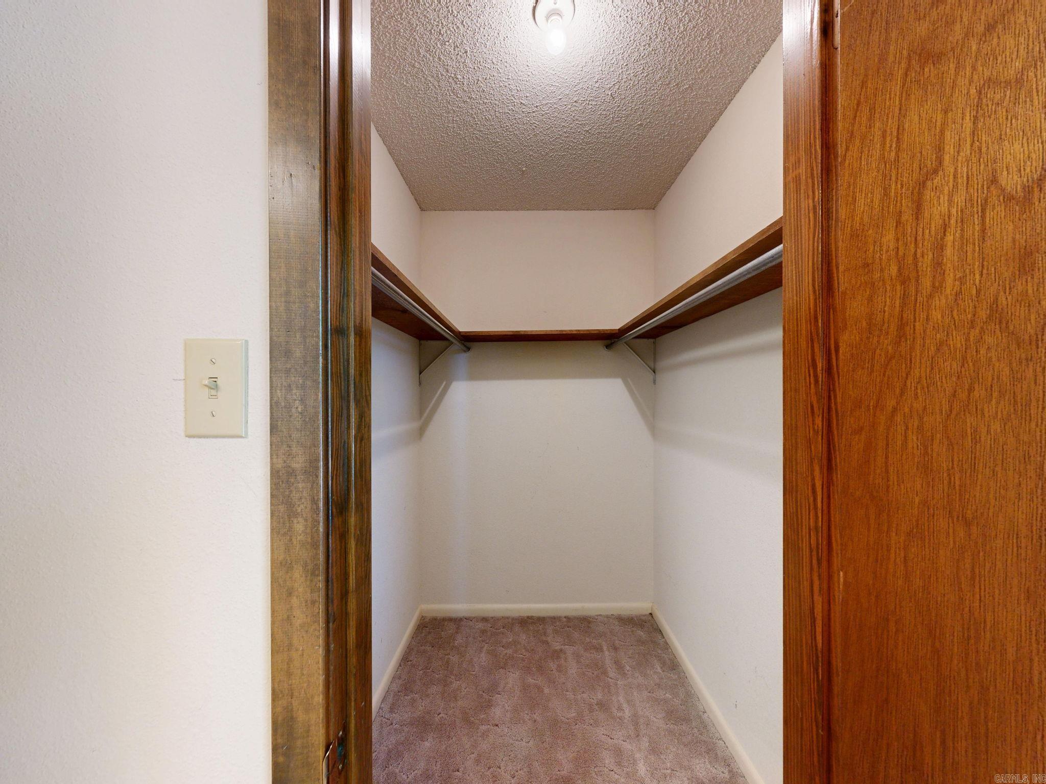 106 Torrey Court Property Photo 32