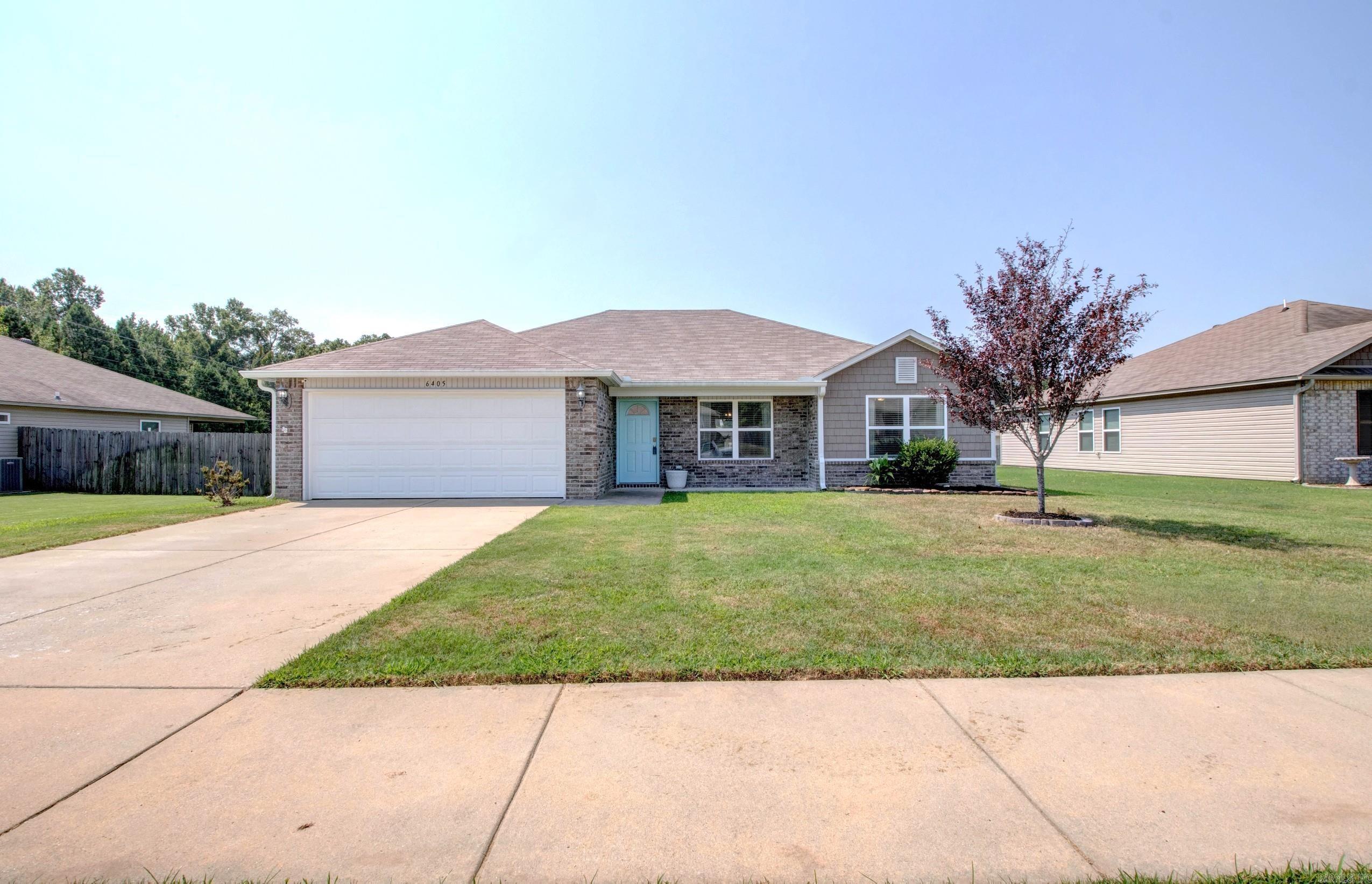 6405 Amalie Dr Property Photo 1