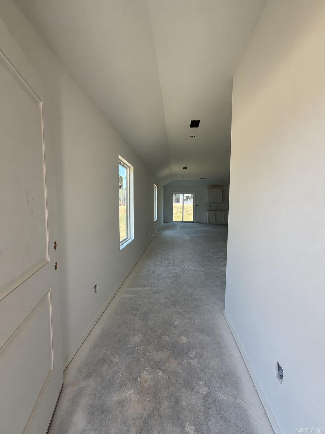 1561 Meadows Drive Property Photo 3