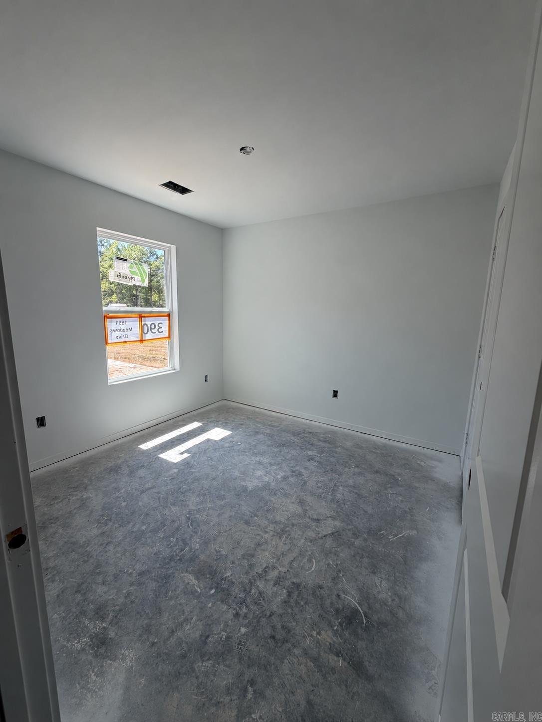 1561 Meadows Drive Property Photo 10