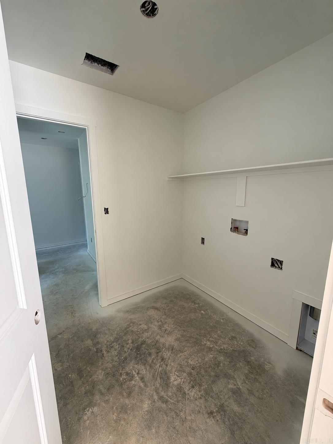 1561 Meadows Drive Property Photo 11