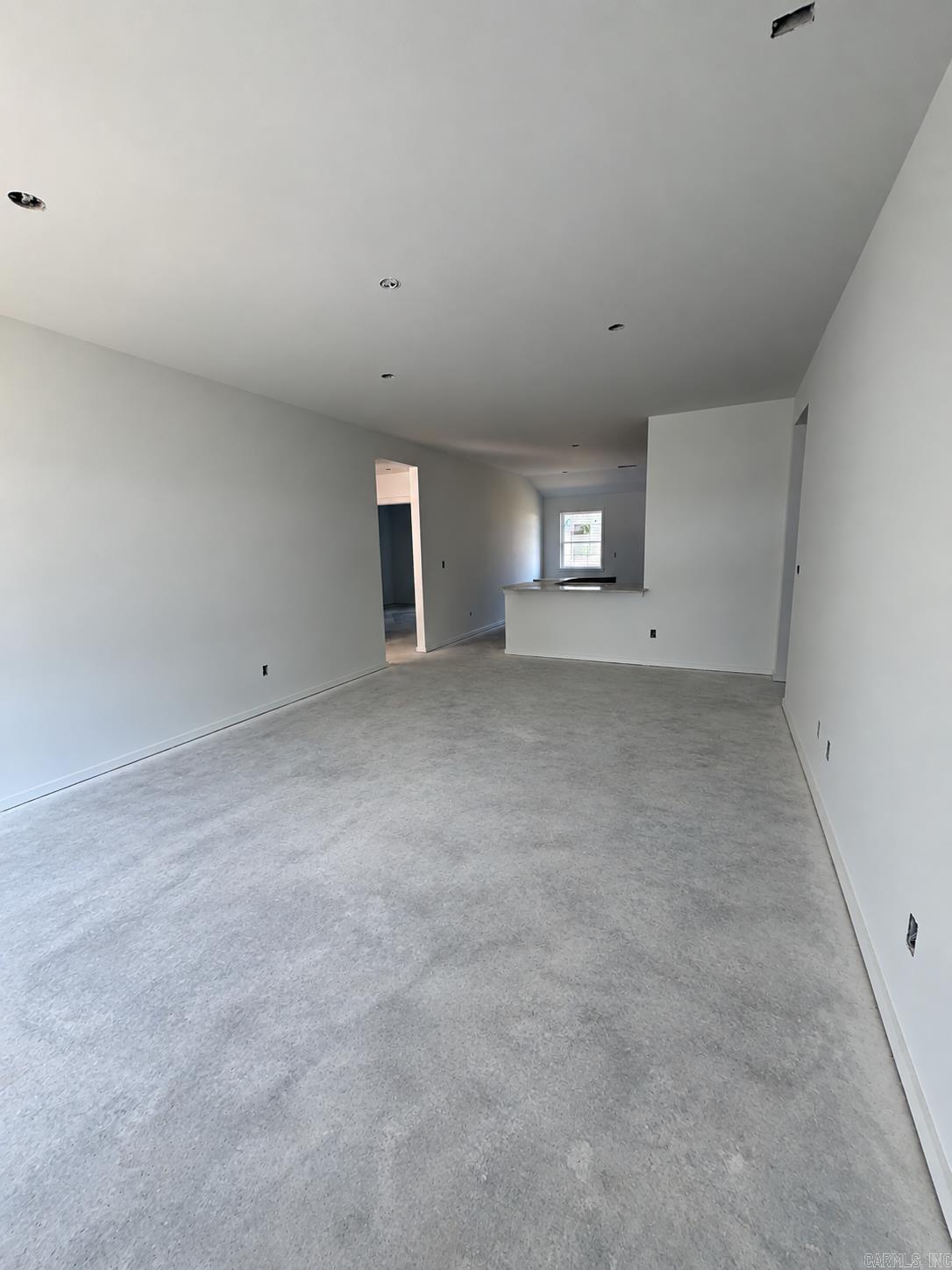 1553 Meadows Drive Property Photo 3