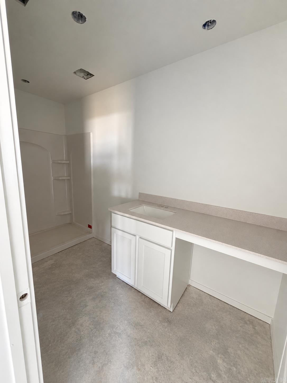1553 Meadows Drive Property Photo 8