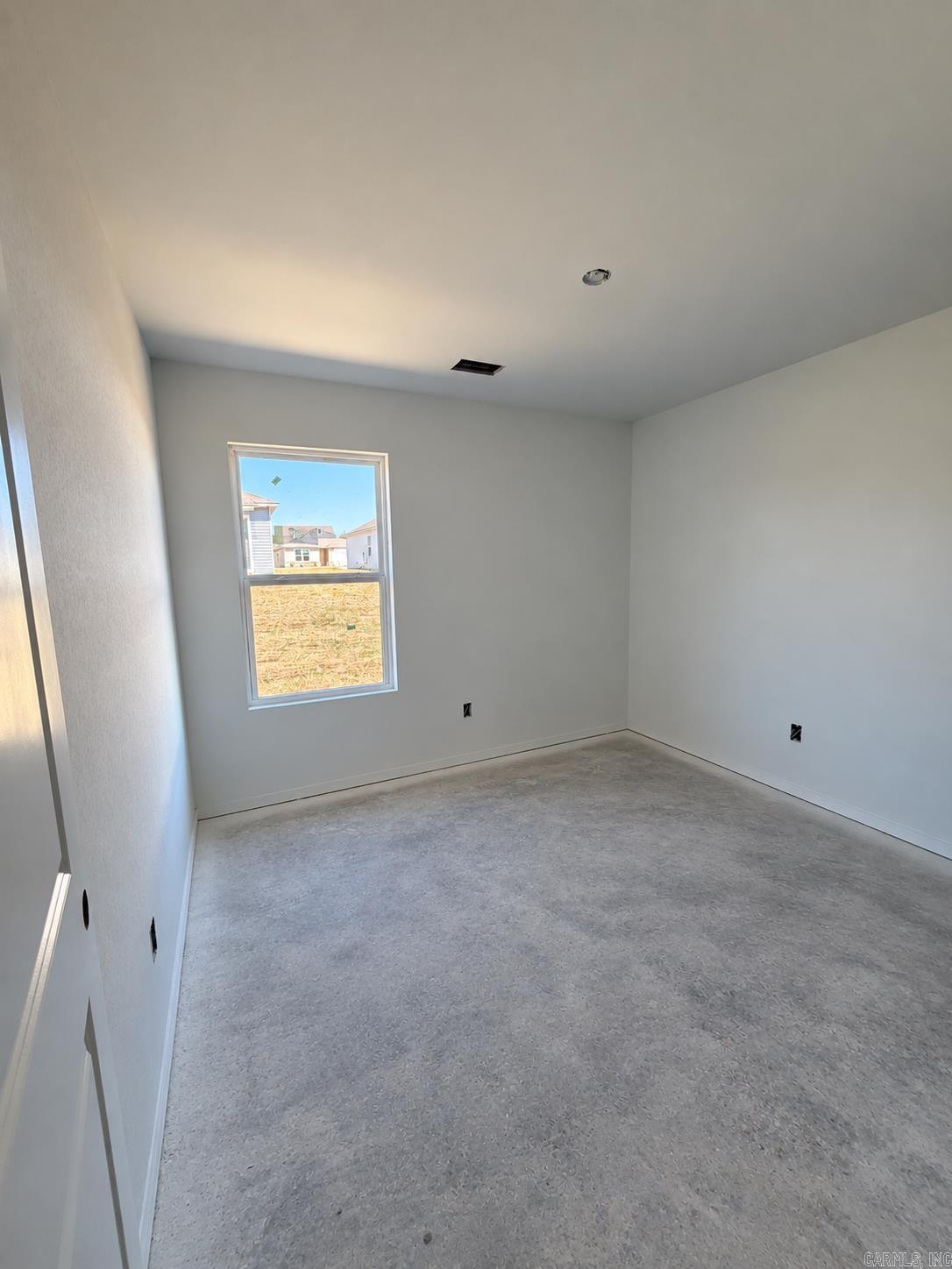 1553 Meadows Drive Property Photo 9