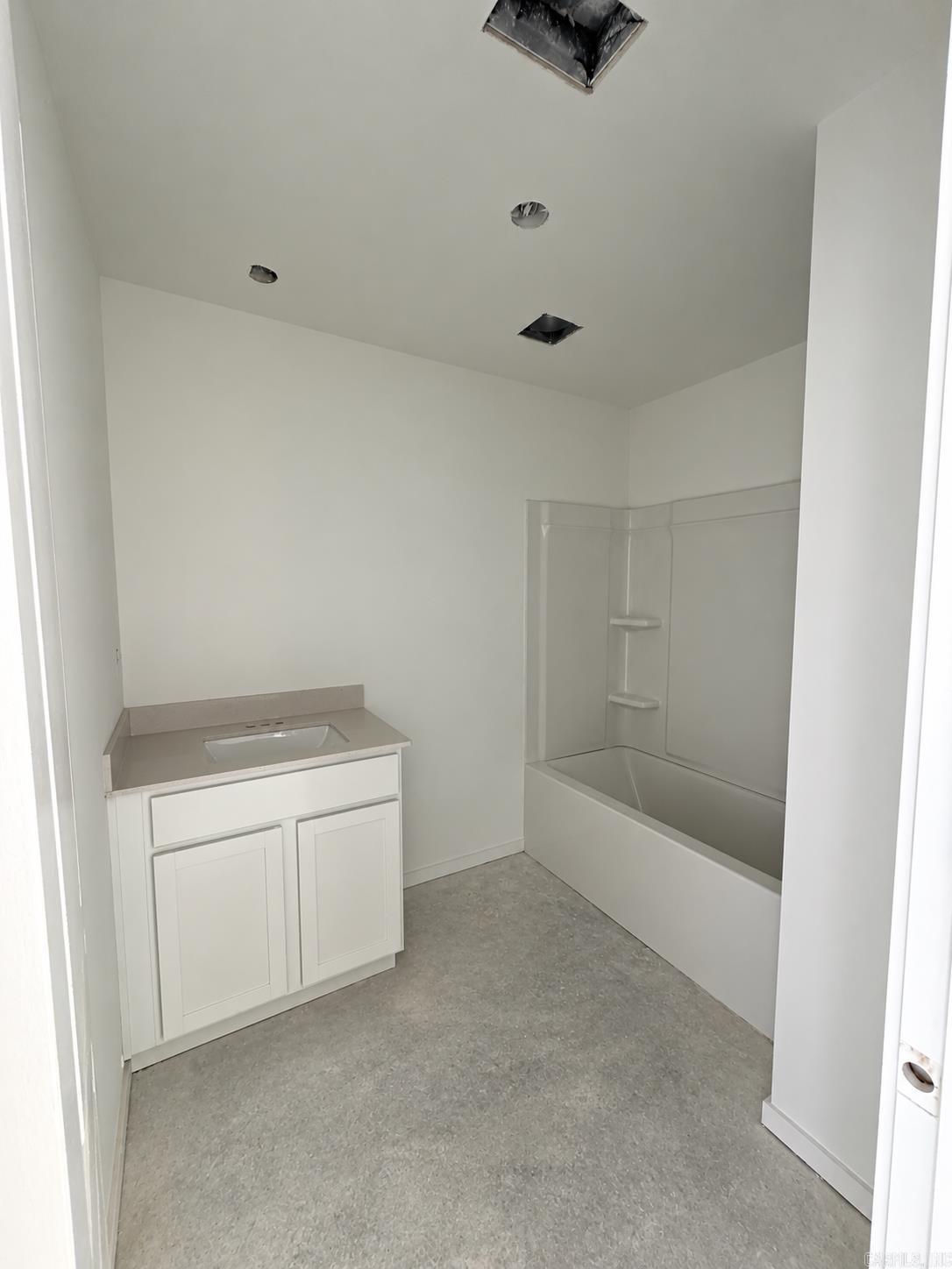 1553 Meadows Drive Property Photo 10