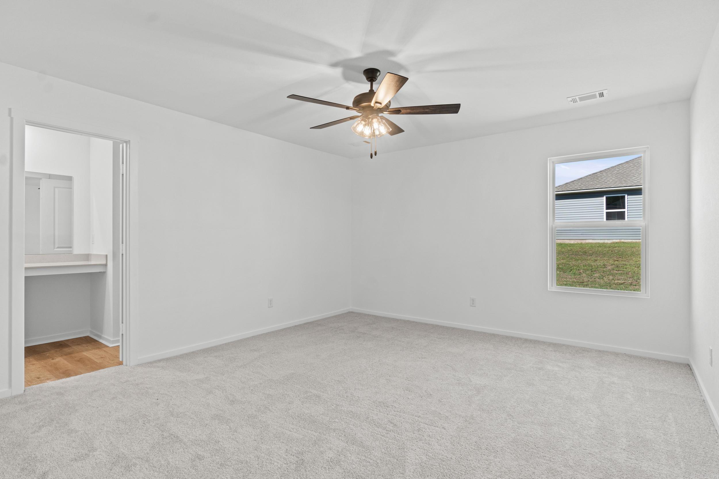 1553 Meadows Drive Property Photo 16
