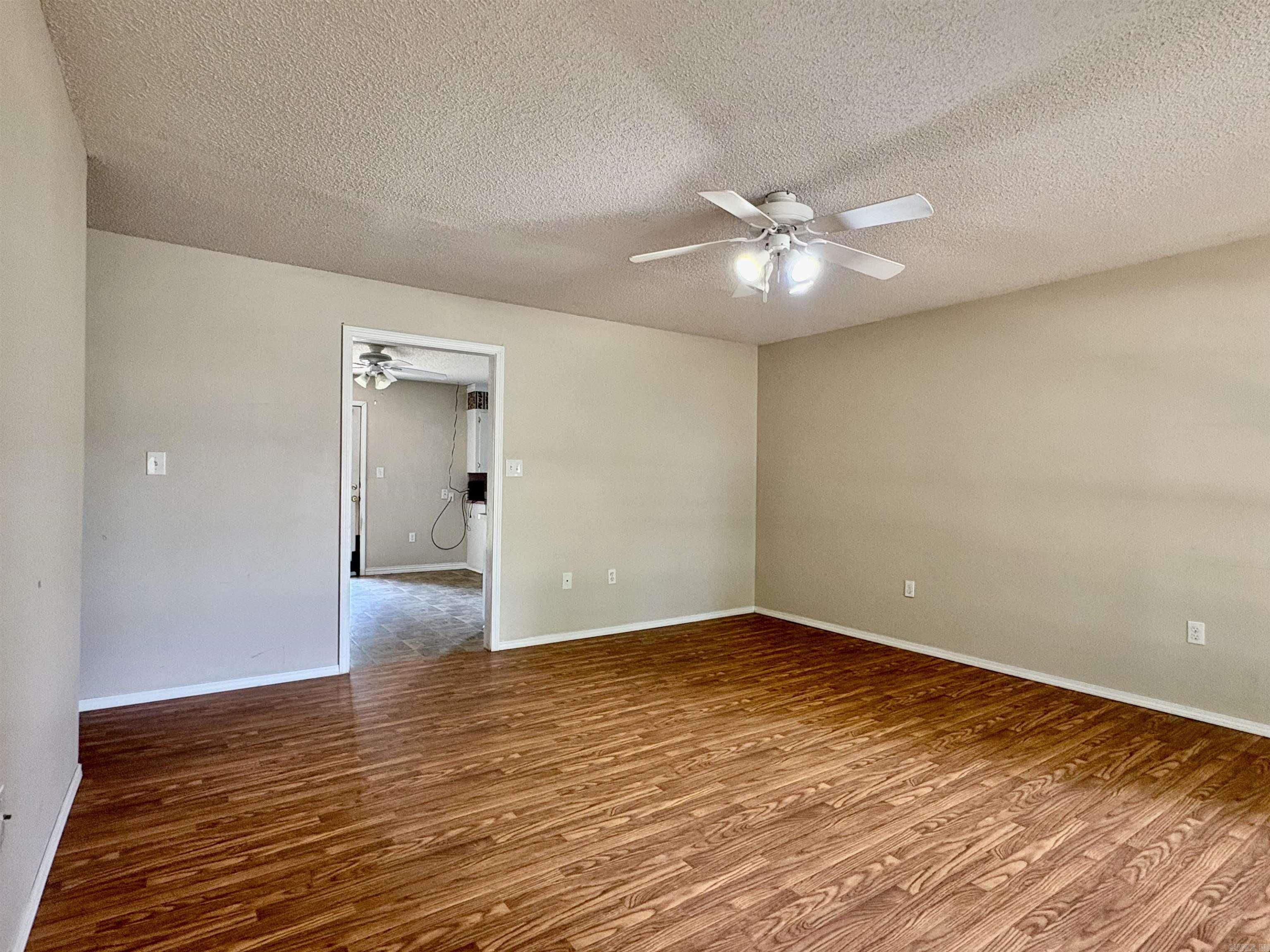 1809 Birchwood Drive Property Photo 6