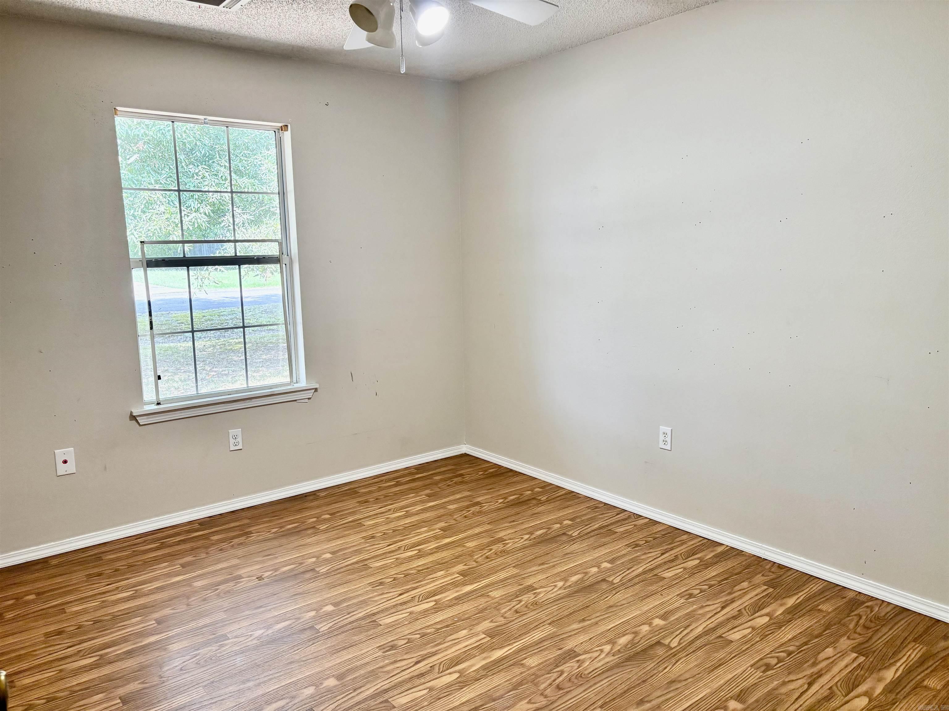 1809 Birchwood Drive Property Photo 15