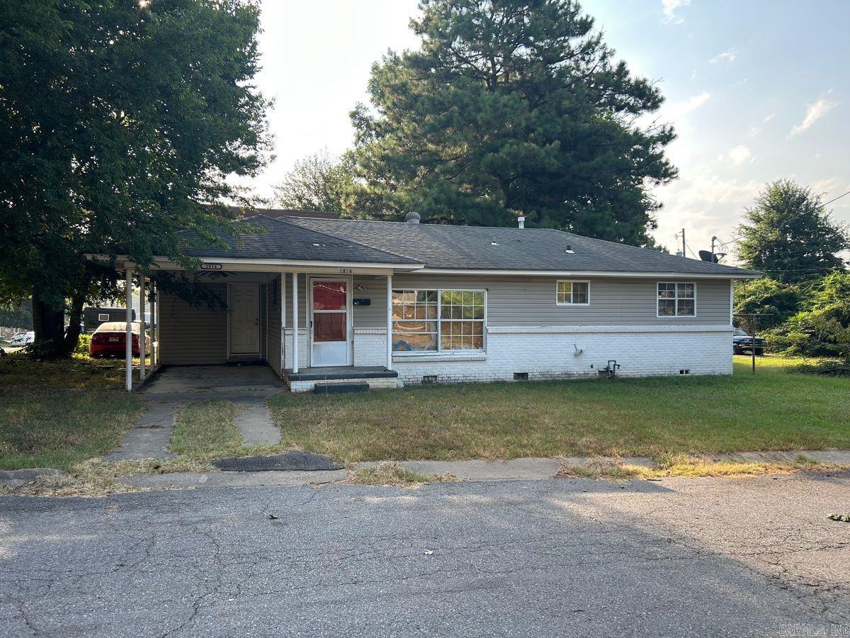 1814 Crutcher St Property Photo 1