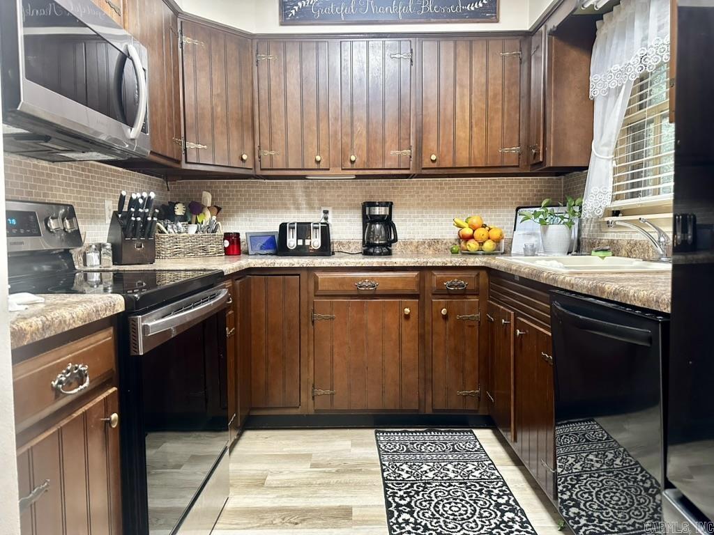 3301 Sun Avenue Property Photo 14