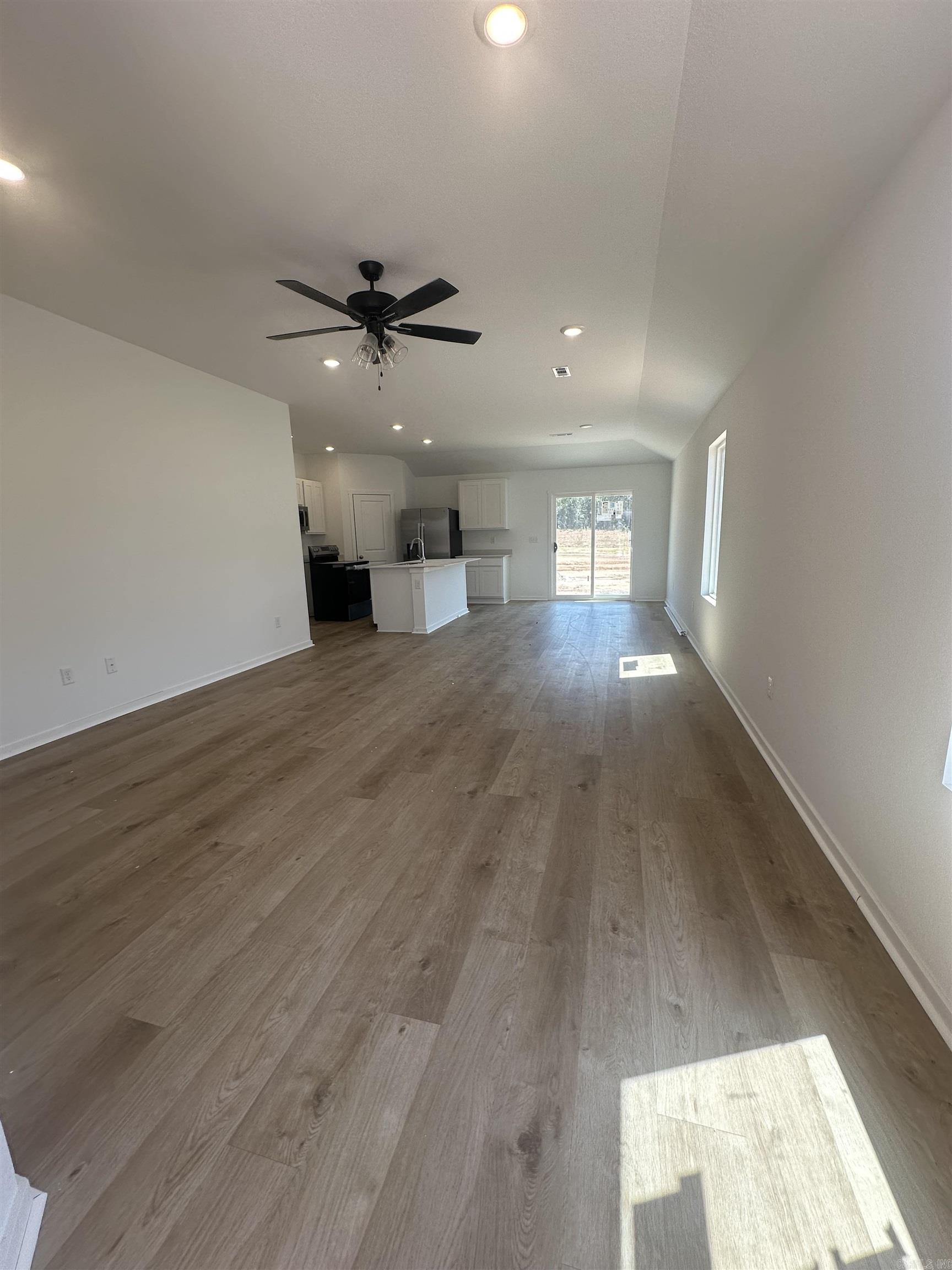 8025 Chesapeake Trail Property Photo 3