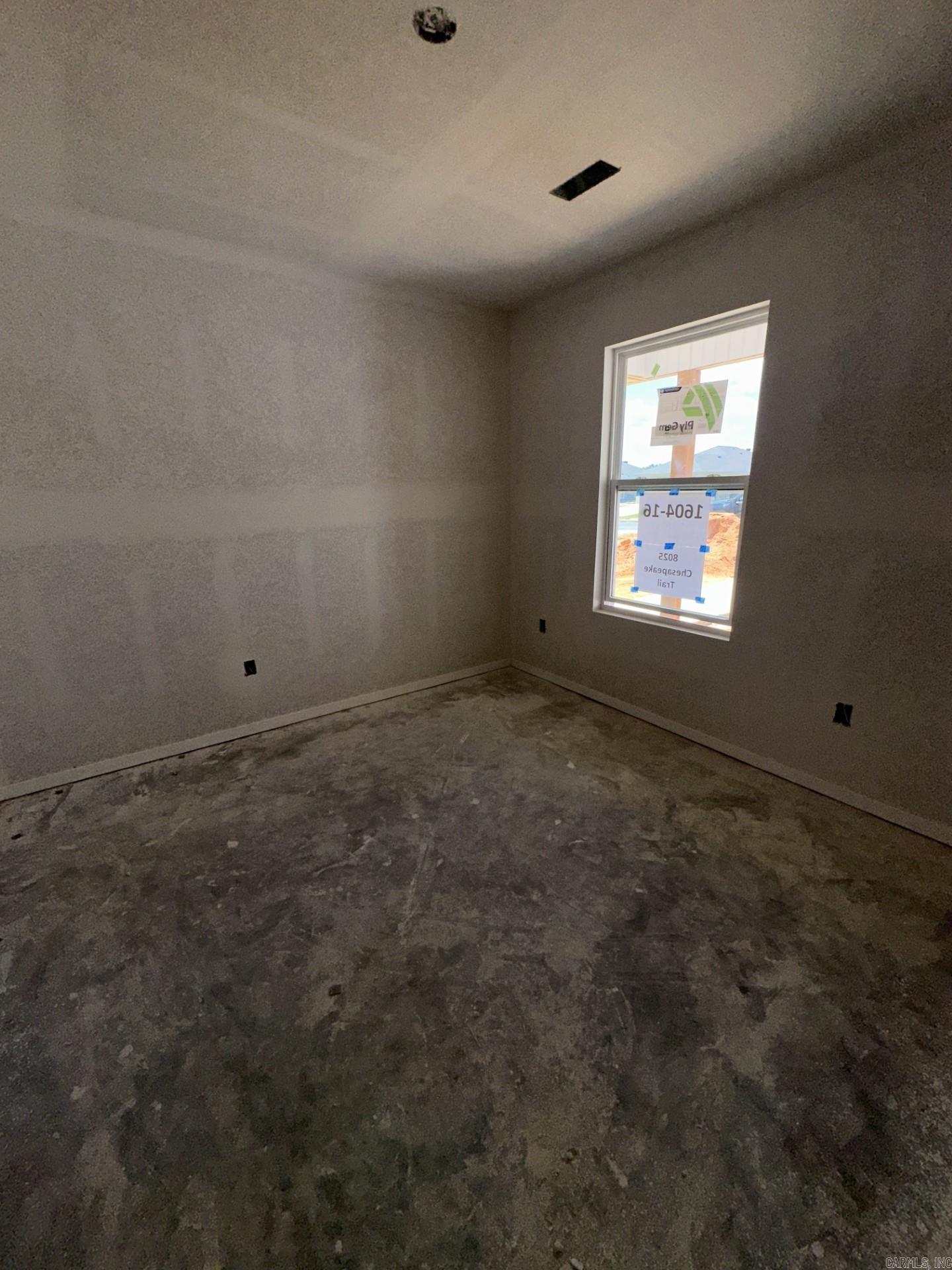 8025 Chesapeake Trail Property Photo 7