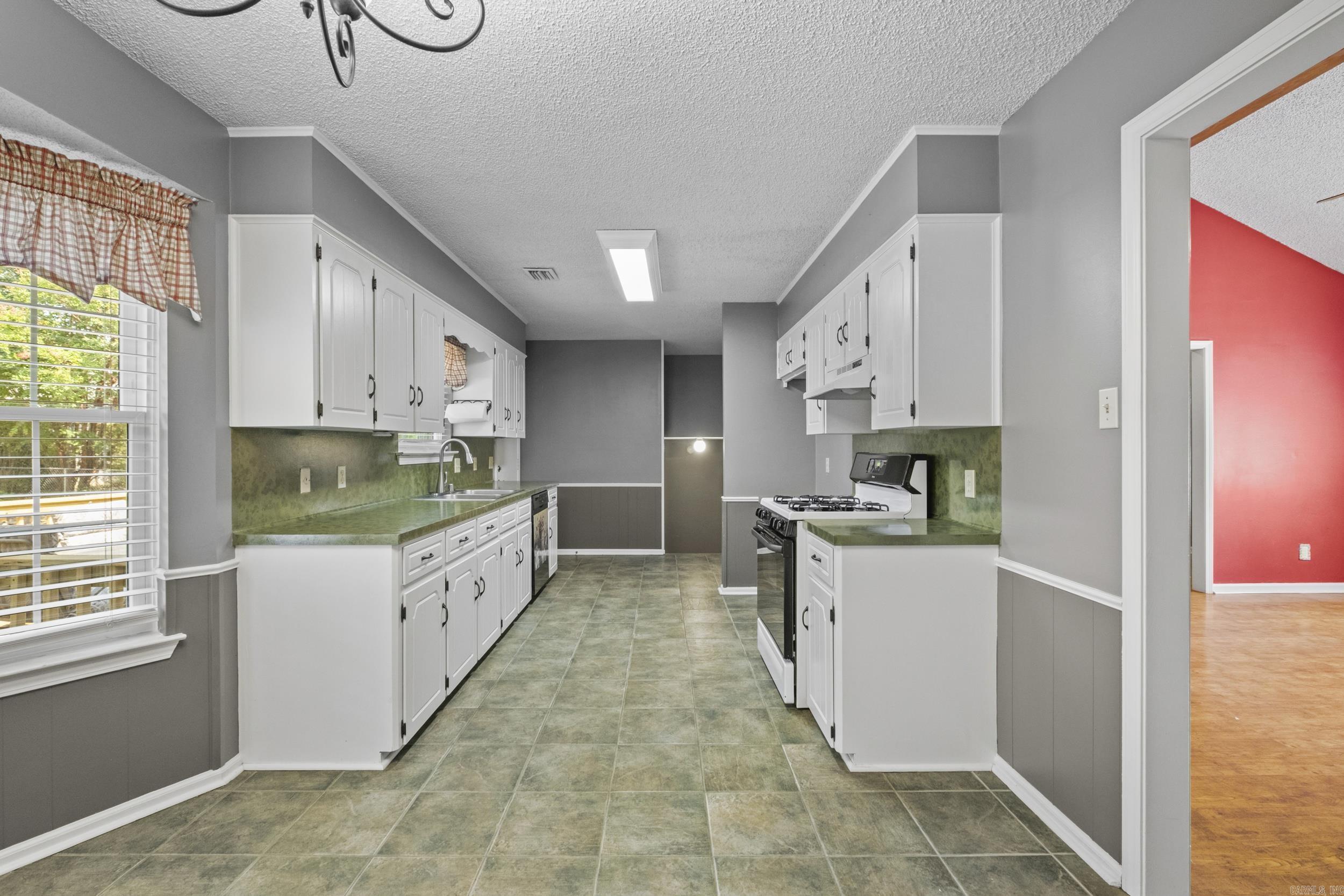1304 Marsha Drive Property Photo 21