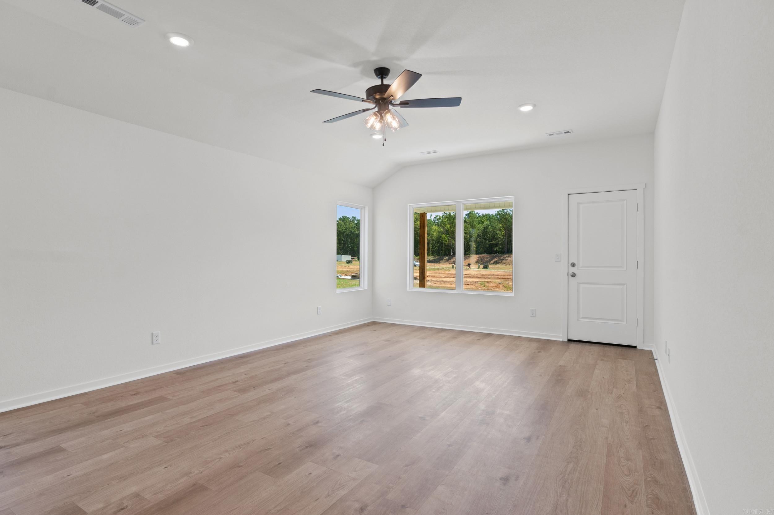 8033 Chesapeake Trail Property Photo 8