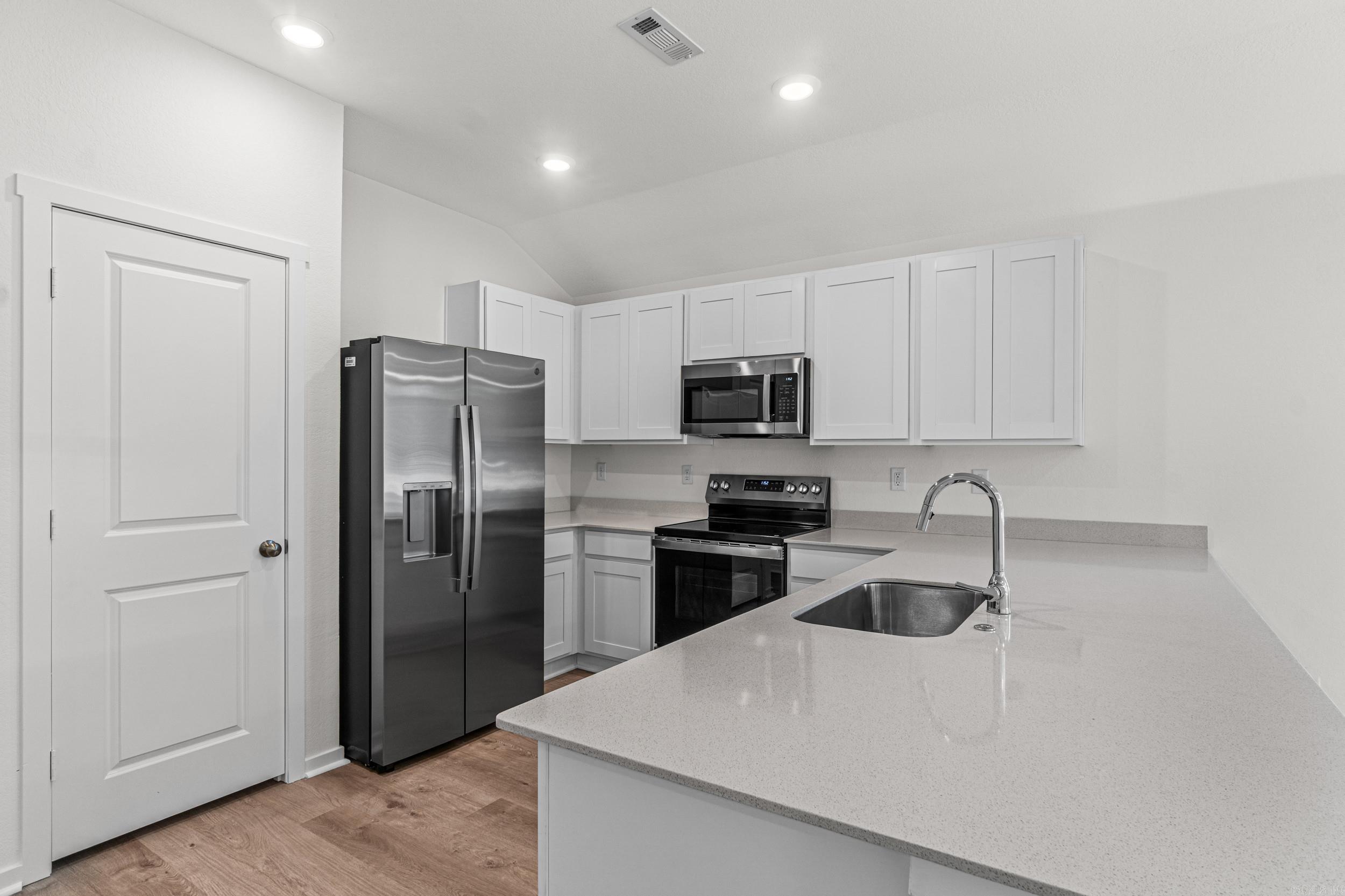 8033 Chesapeake Trail Property Photo 12