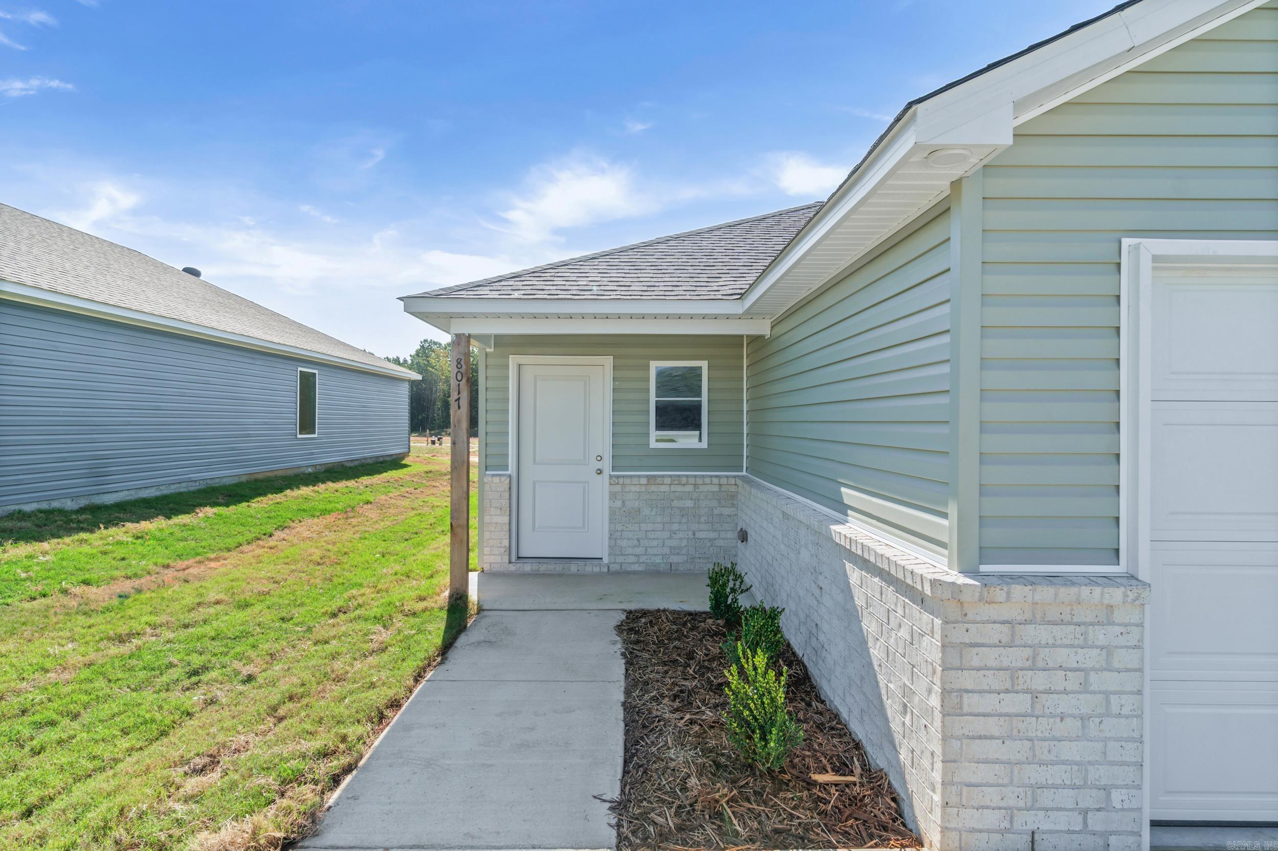 8017 Chesapeake Trail Property Photo 5