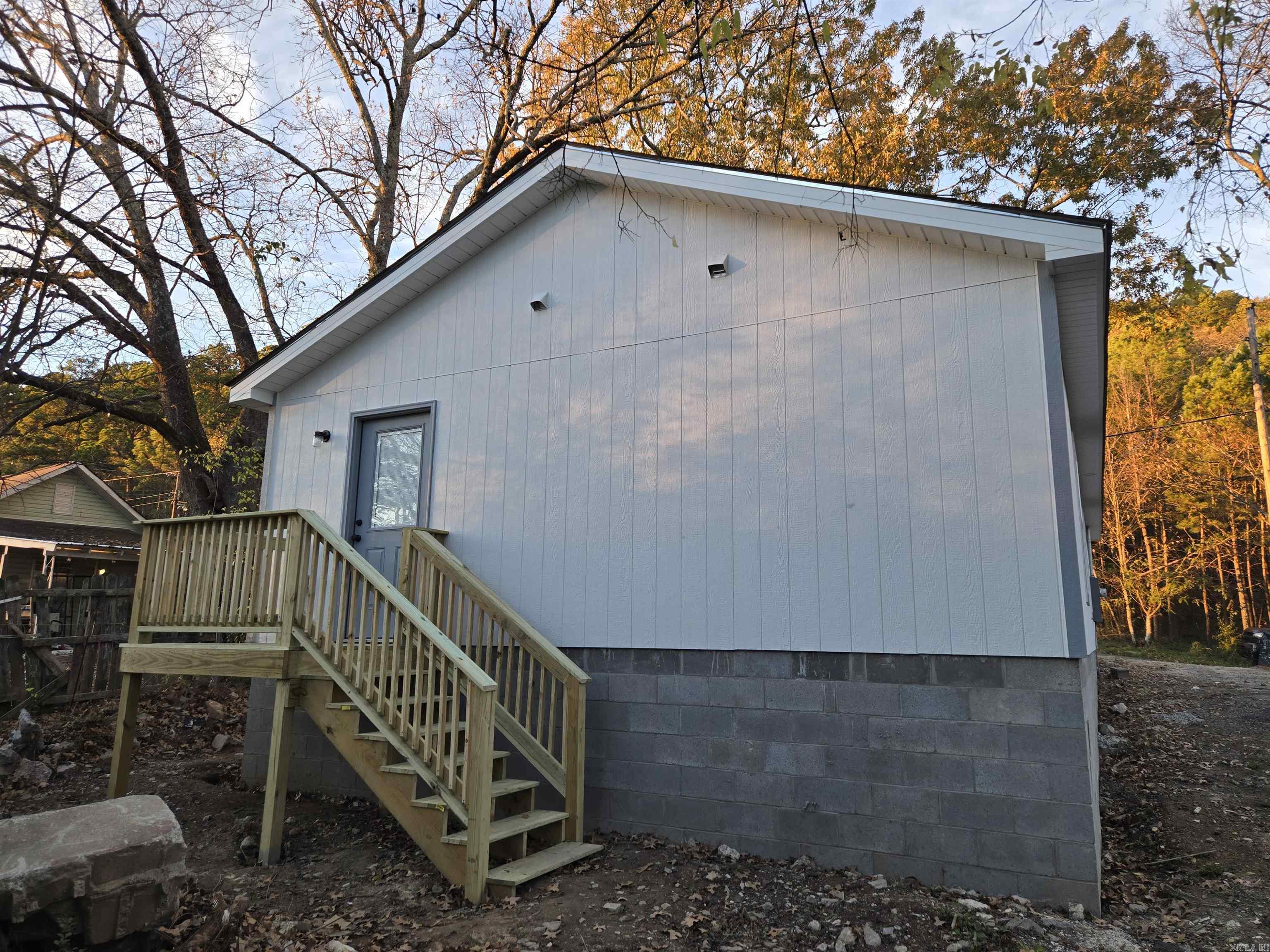 357 Westover Street Property Photo 5