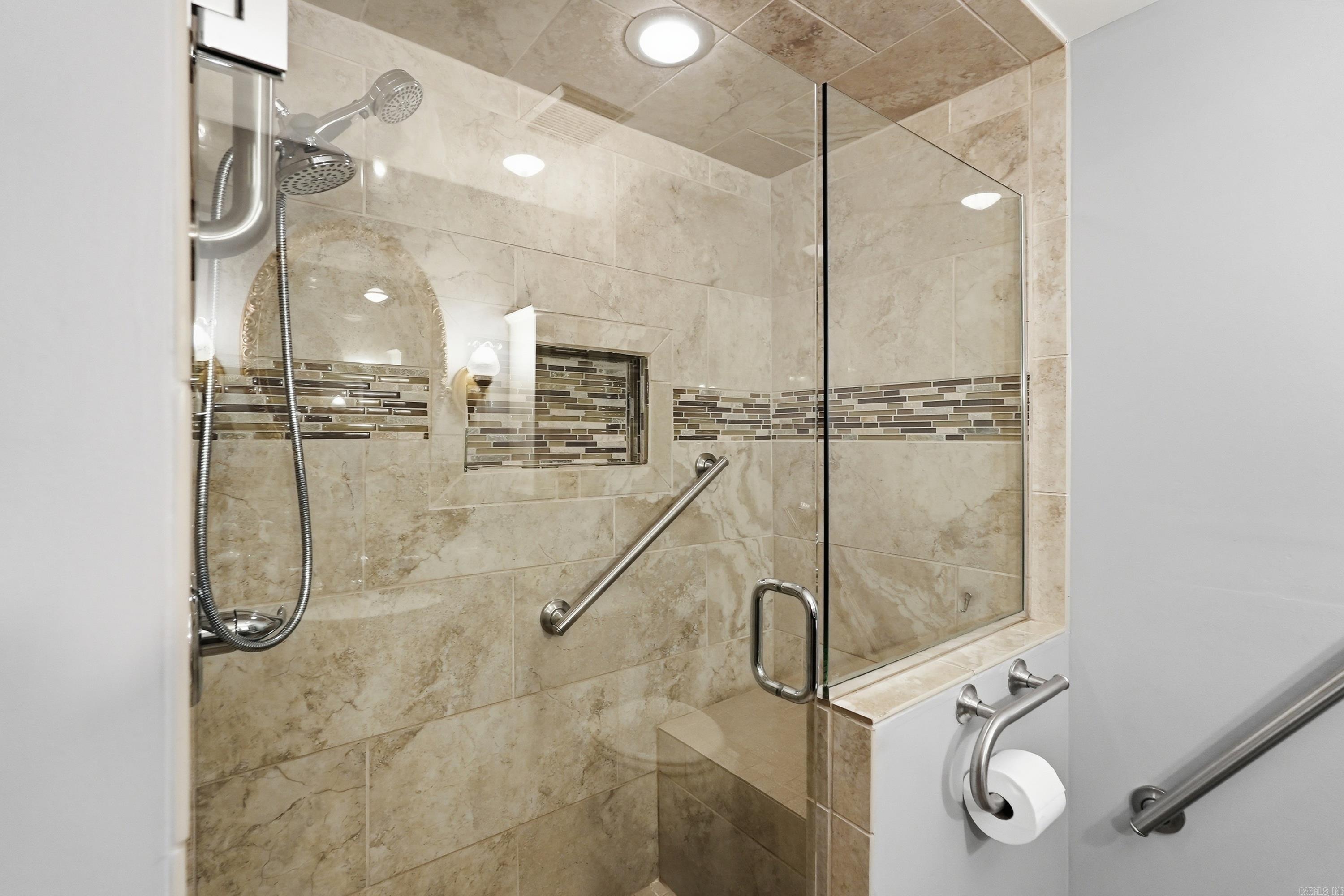 62 Janski Lane Property Photo 20