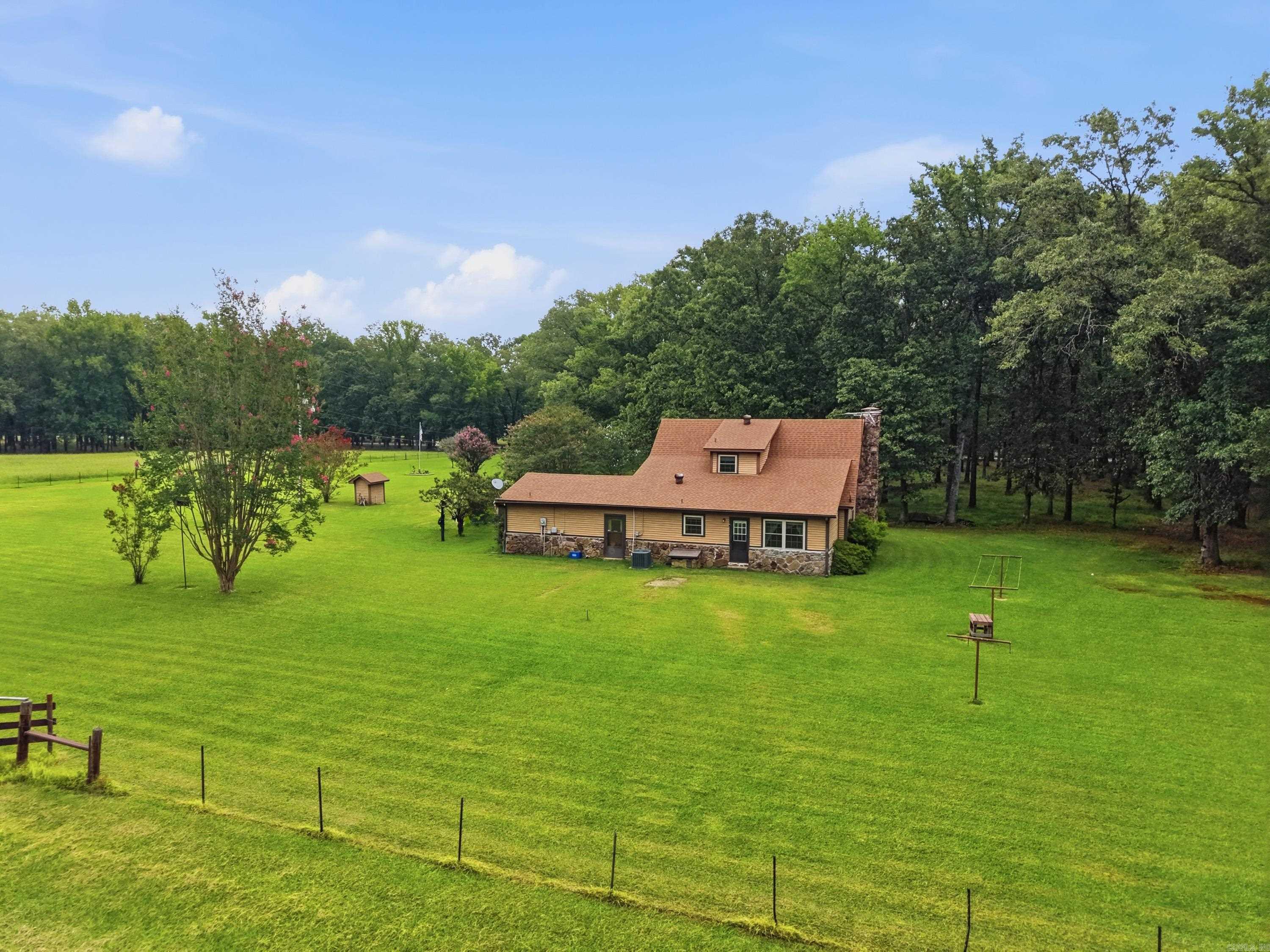 62 Janski Lane Property Photo 43