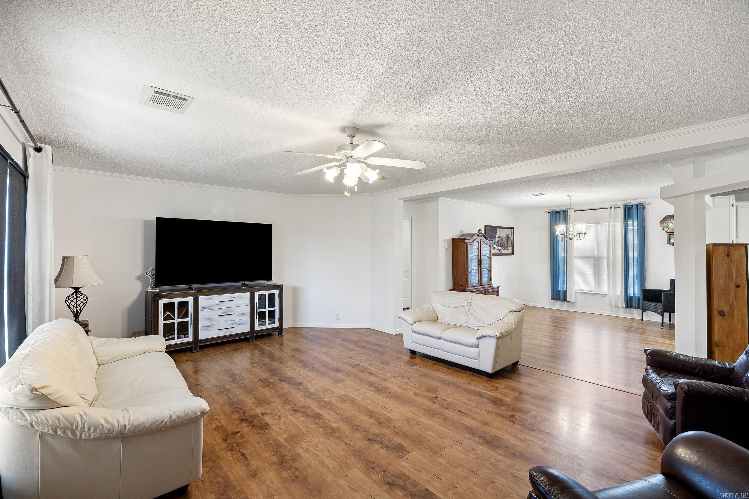 25951 E 22 Highway Property Photo 4