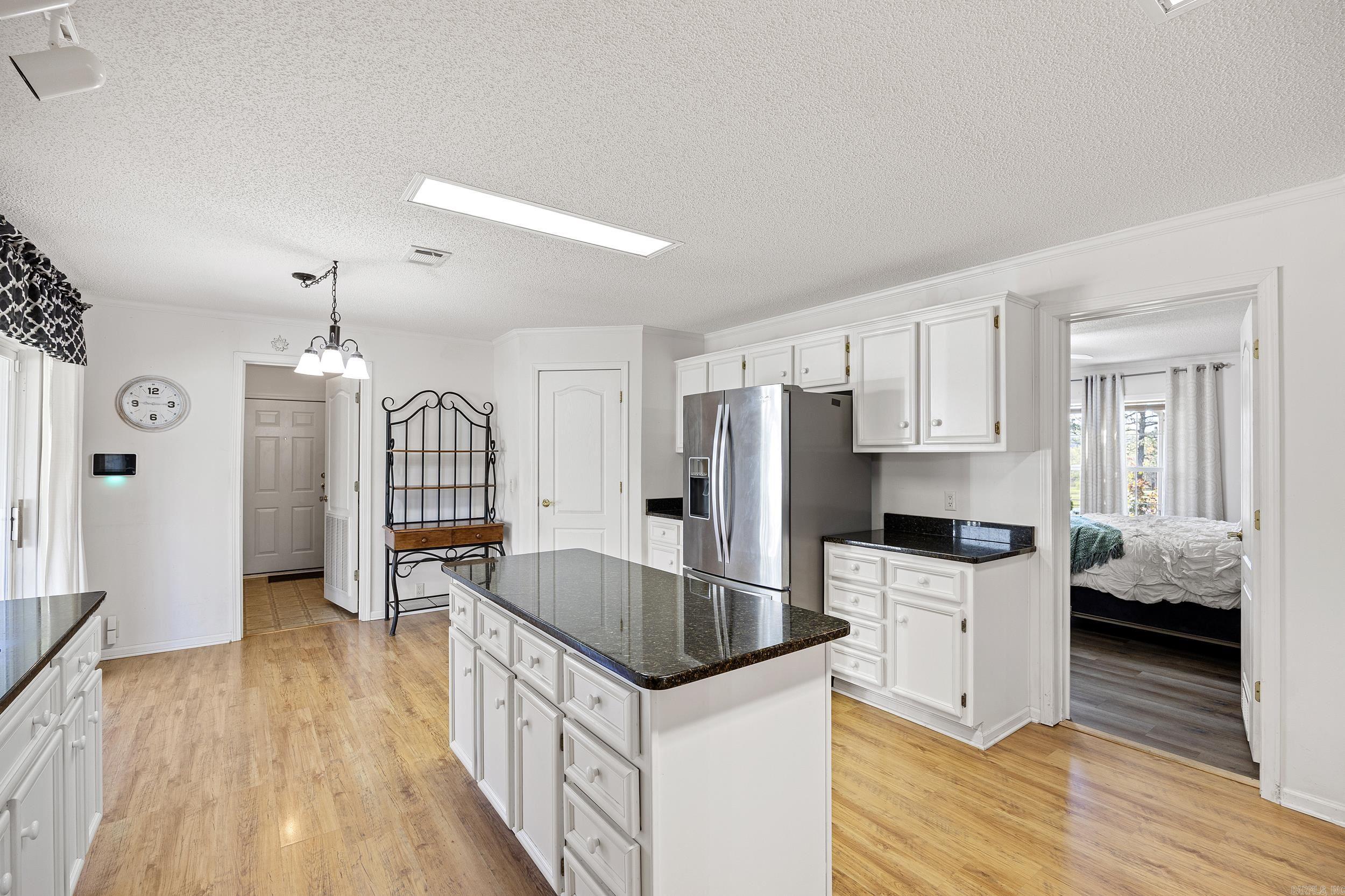 25951 E 22 Highway Property Photo 9