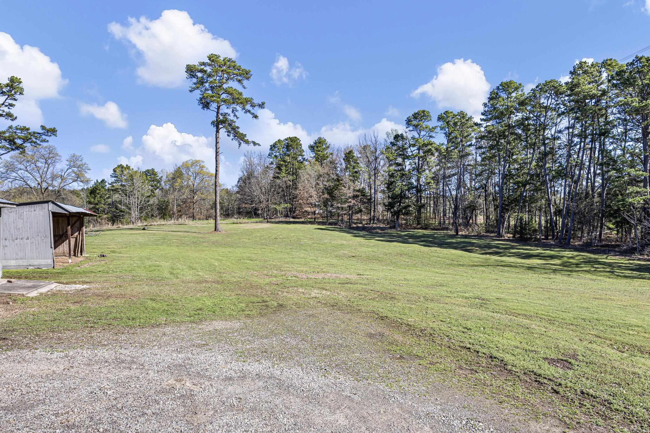 25951 E 22 Highway Property Photo 32