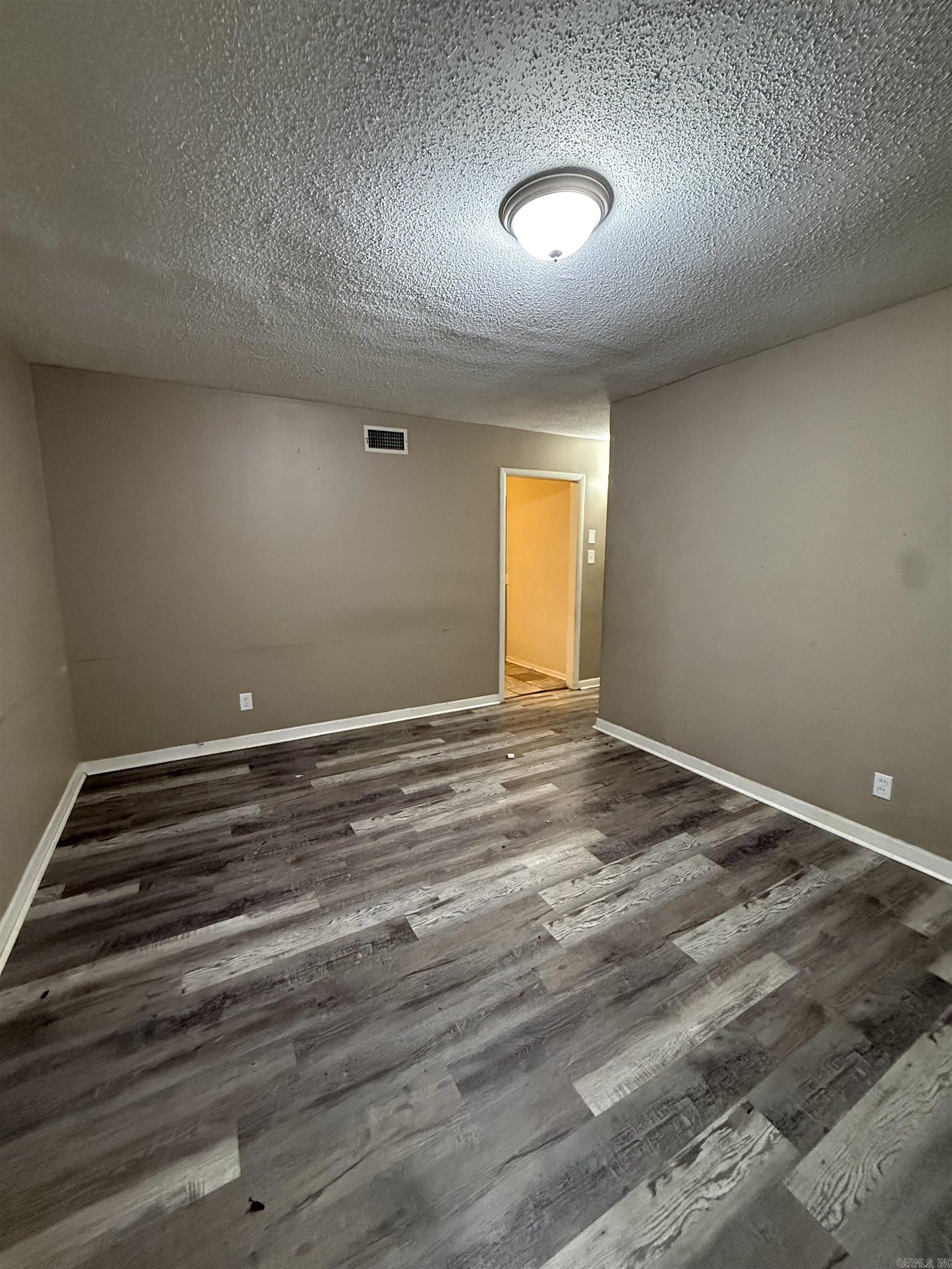708 Annelle Street Property Photo 11