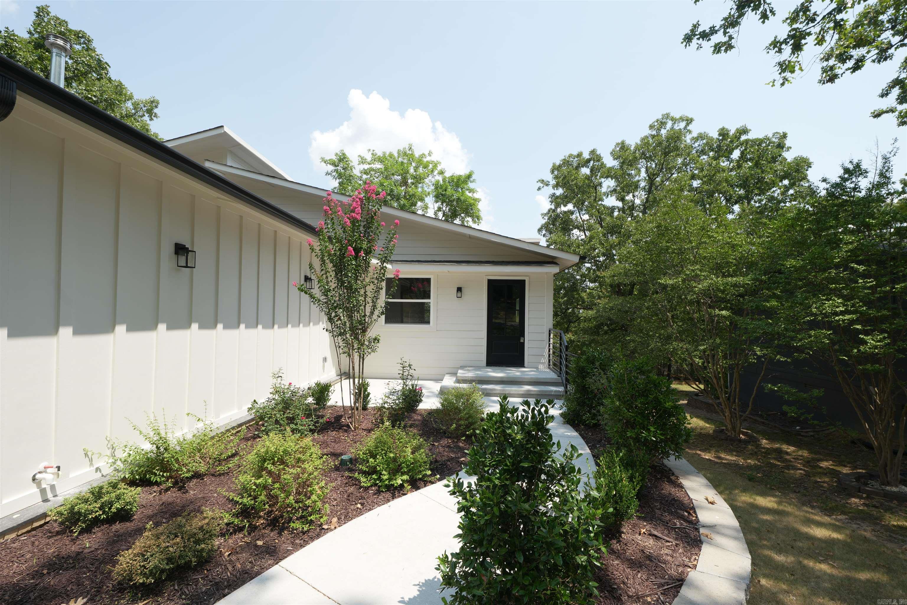 17 Millstone Property Photo 34