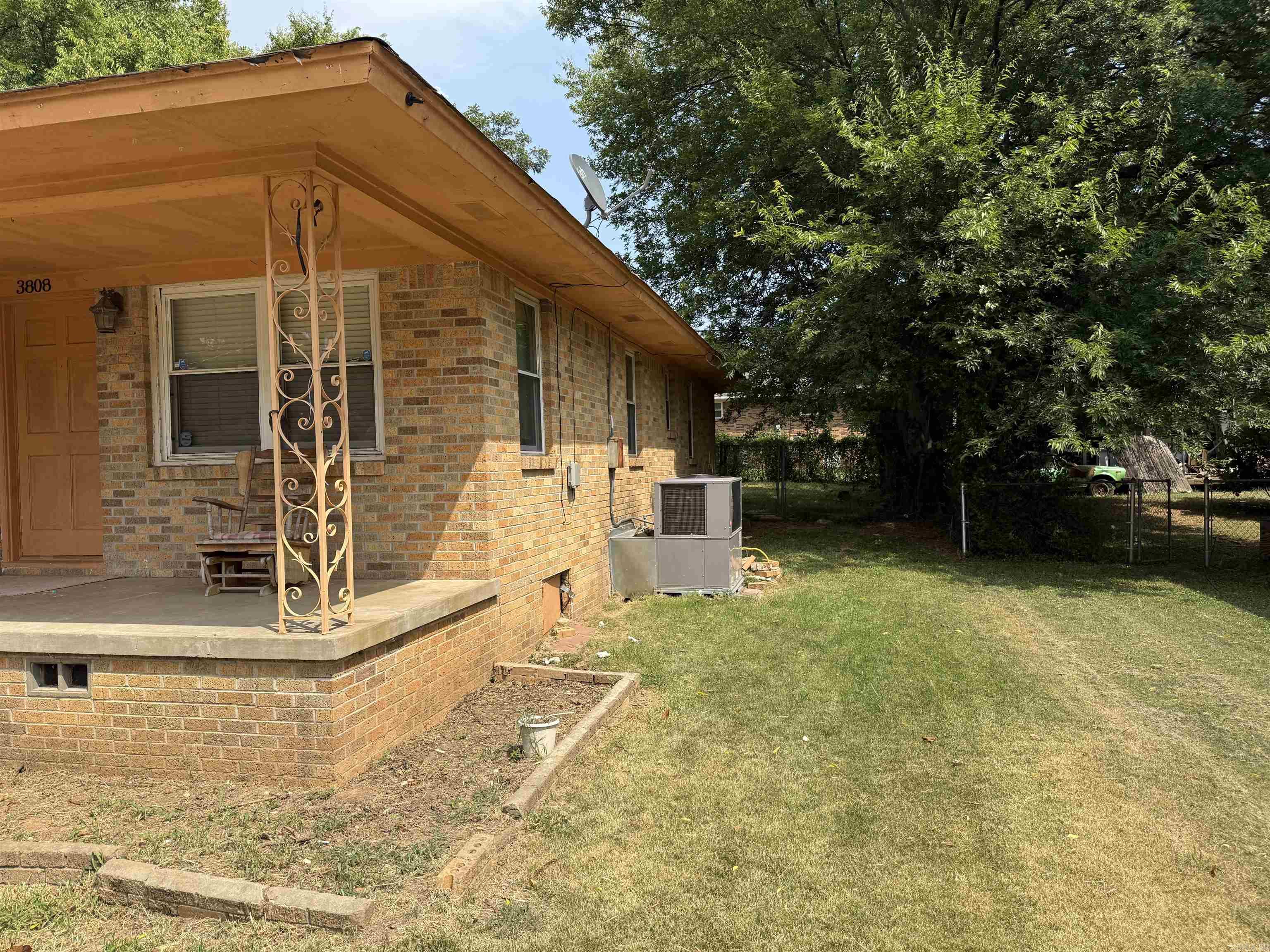 3808 Mellene Drive Property Photo 3