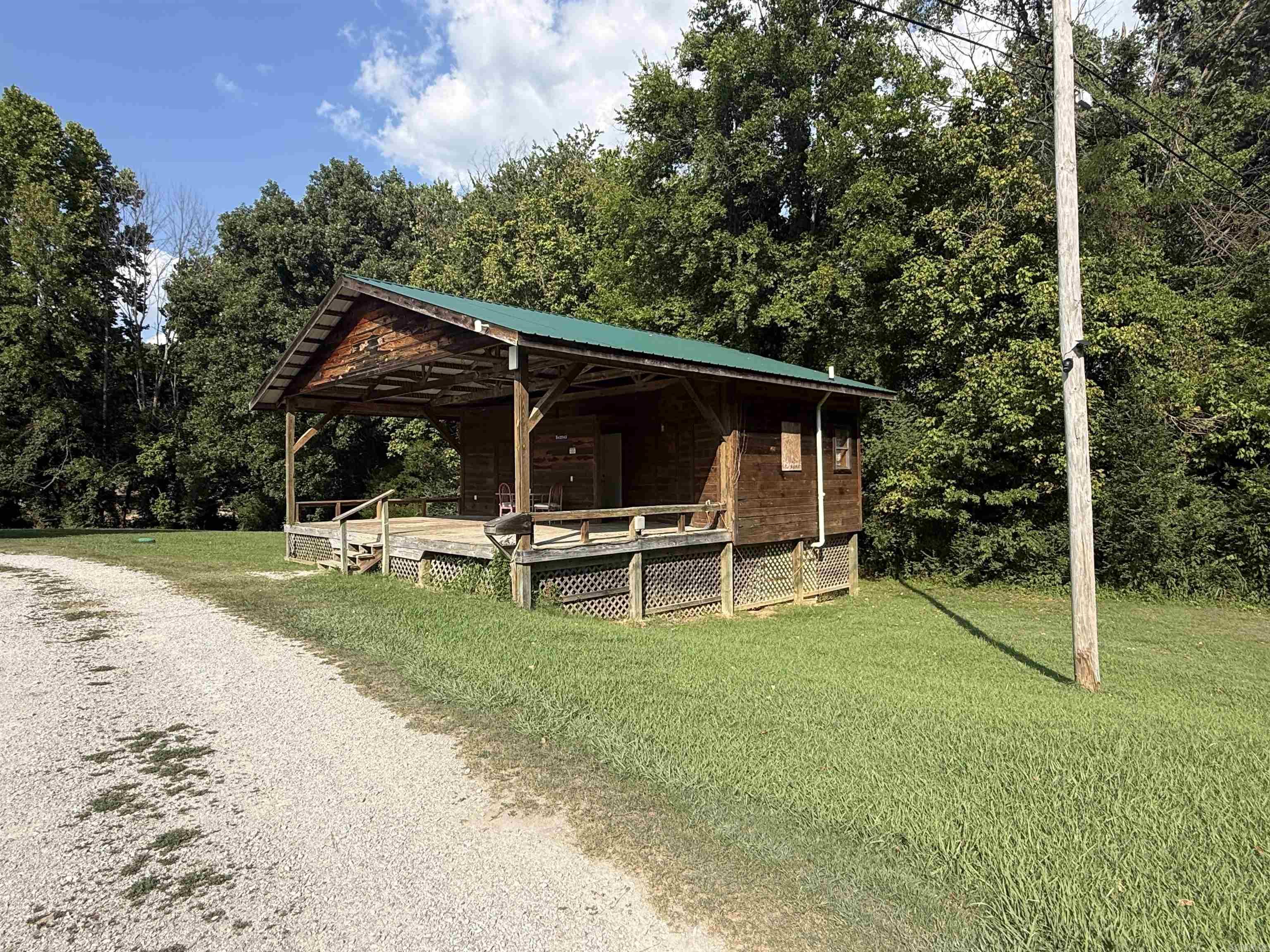 214 Sylamore Creek Road Property Photo 9