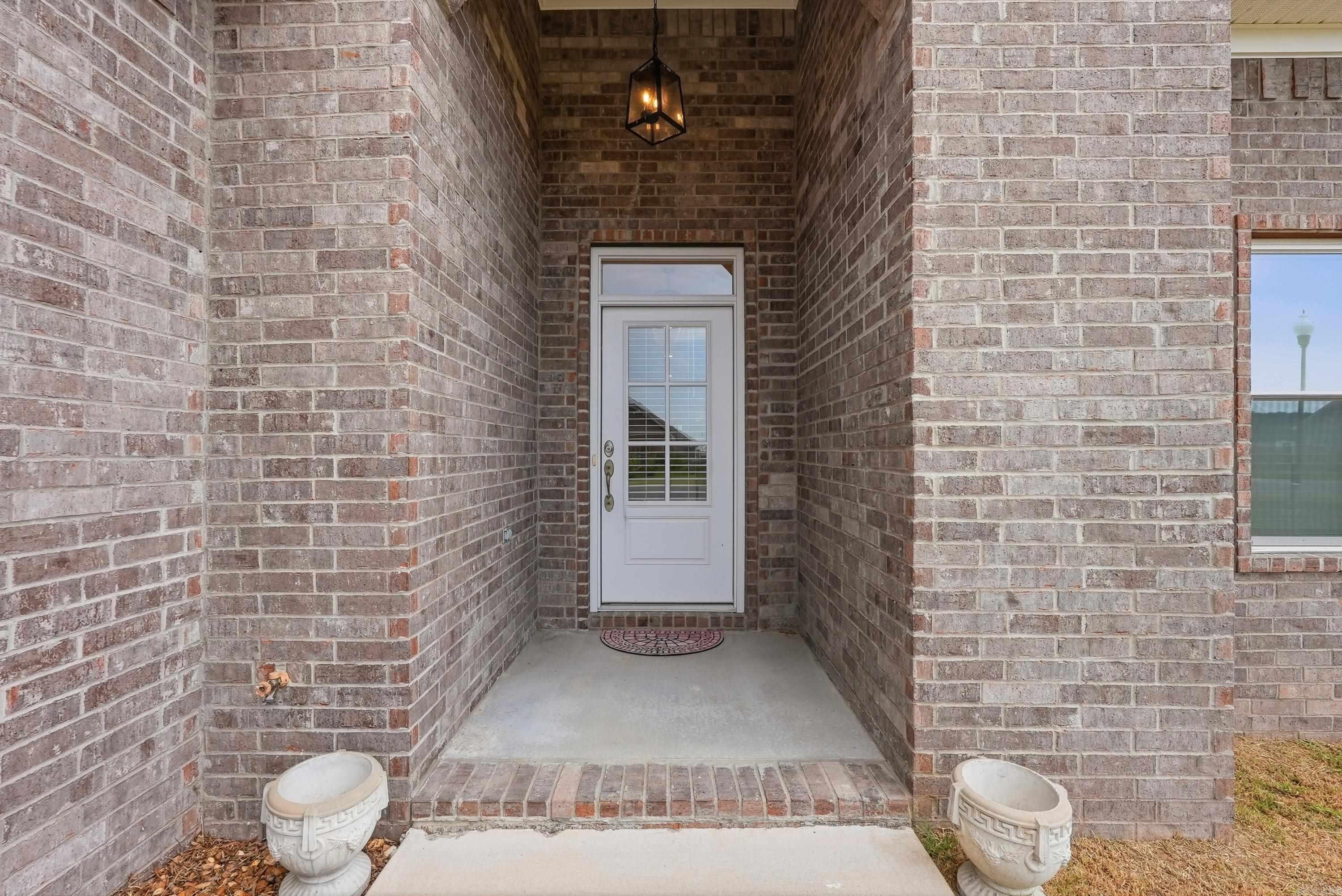 19 Sunset Boulevard Property Photo 4