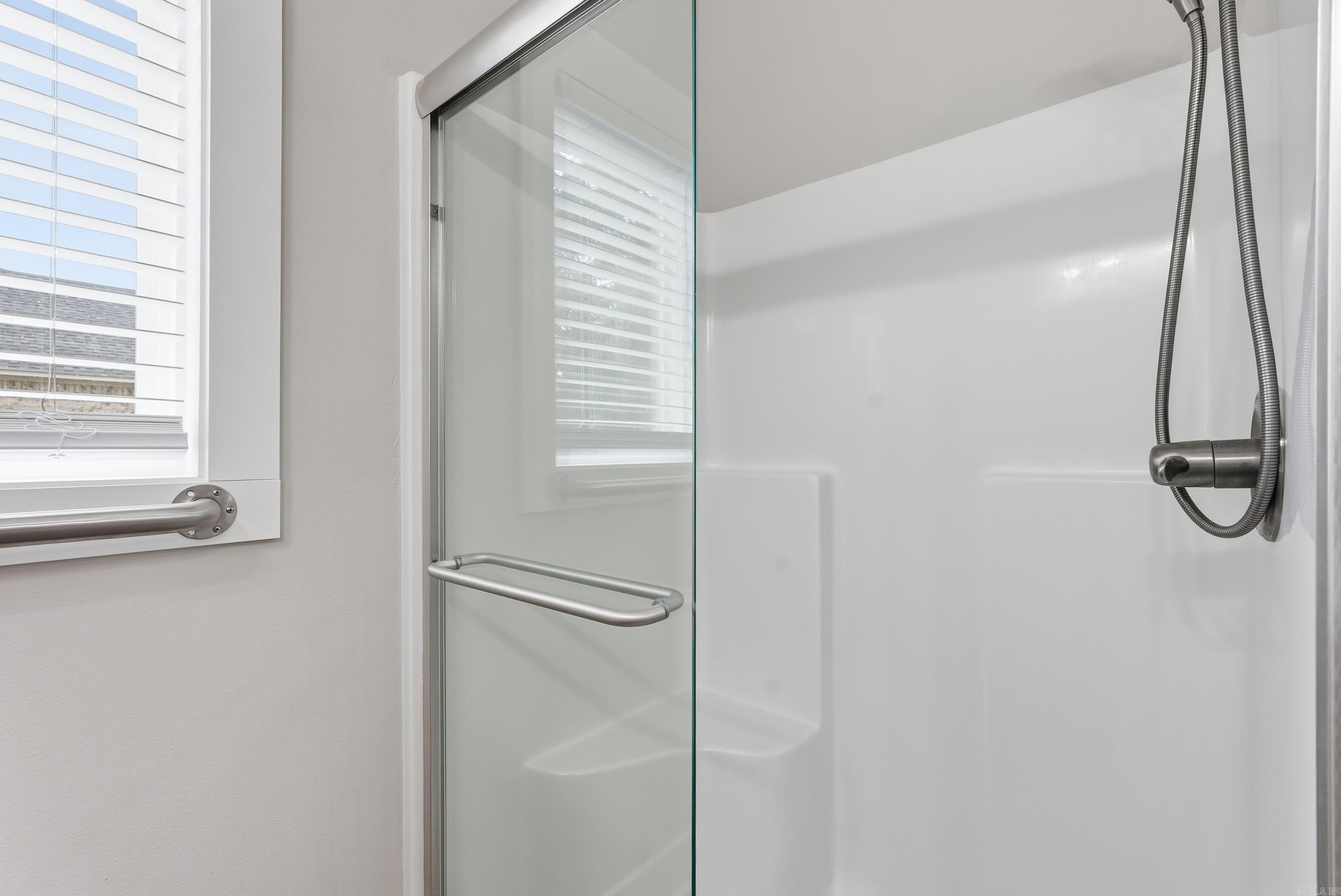 19 Sunset Boulevard Property Photo 30