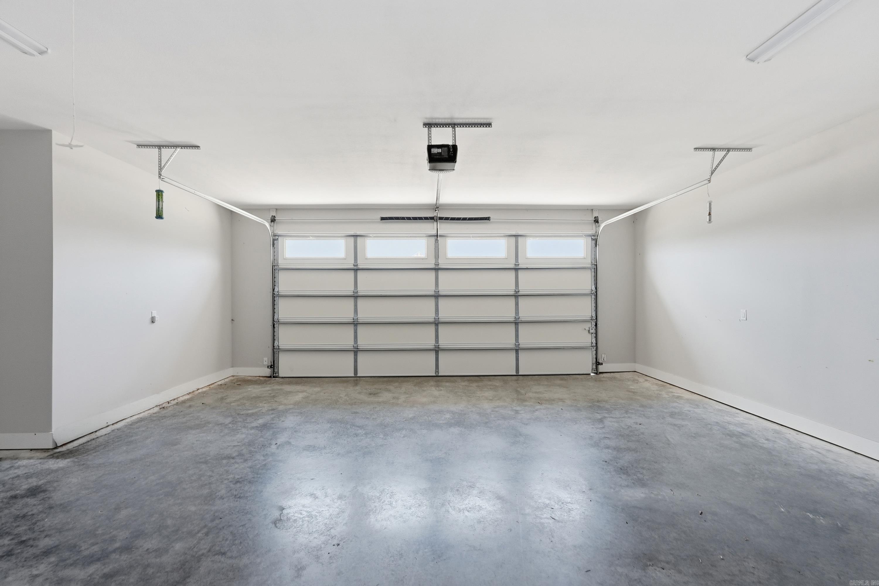 19 Sunset Boulevard Property Photo 32