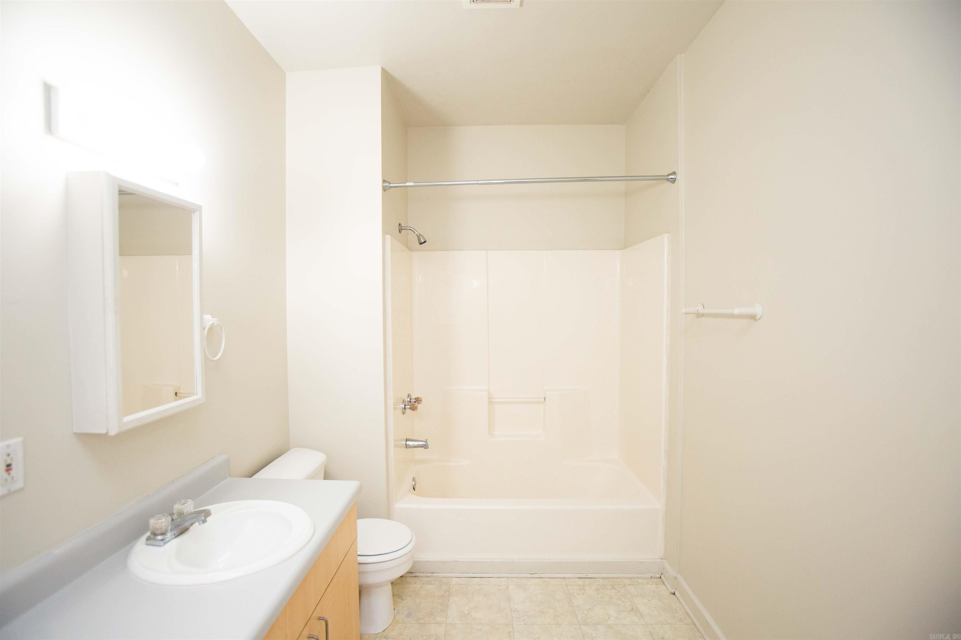 117 W 15th Street A Property Photo 15