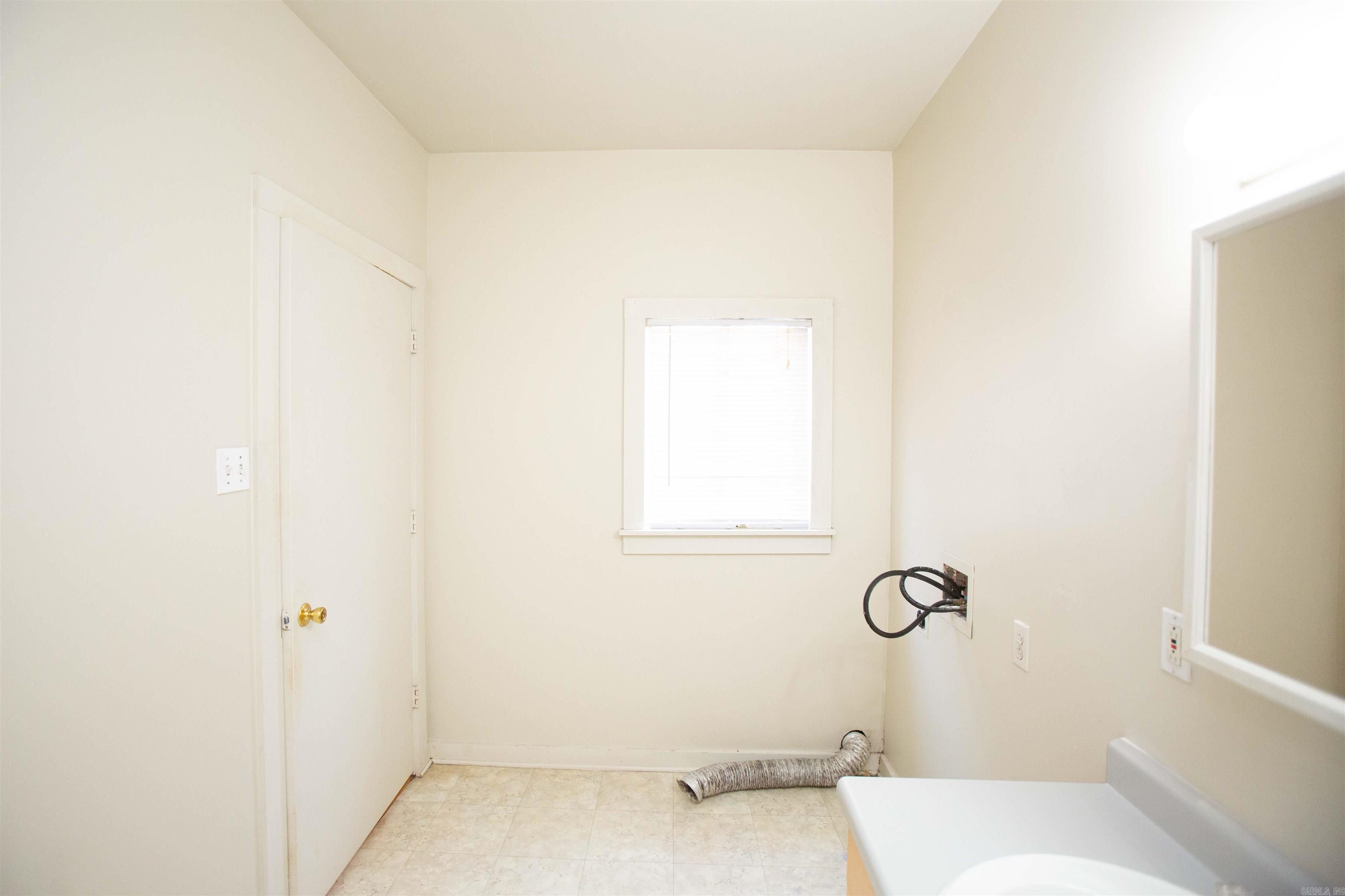 117 W 15th Street A Property Photo 17