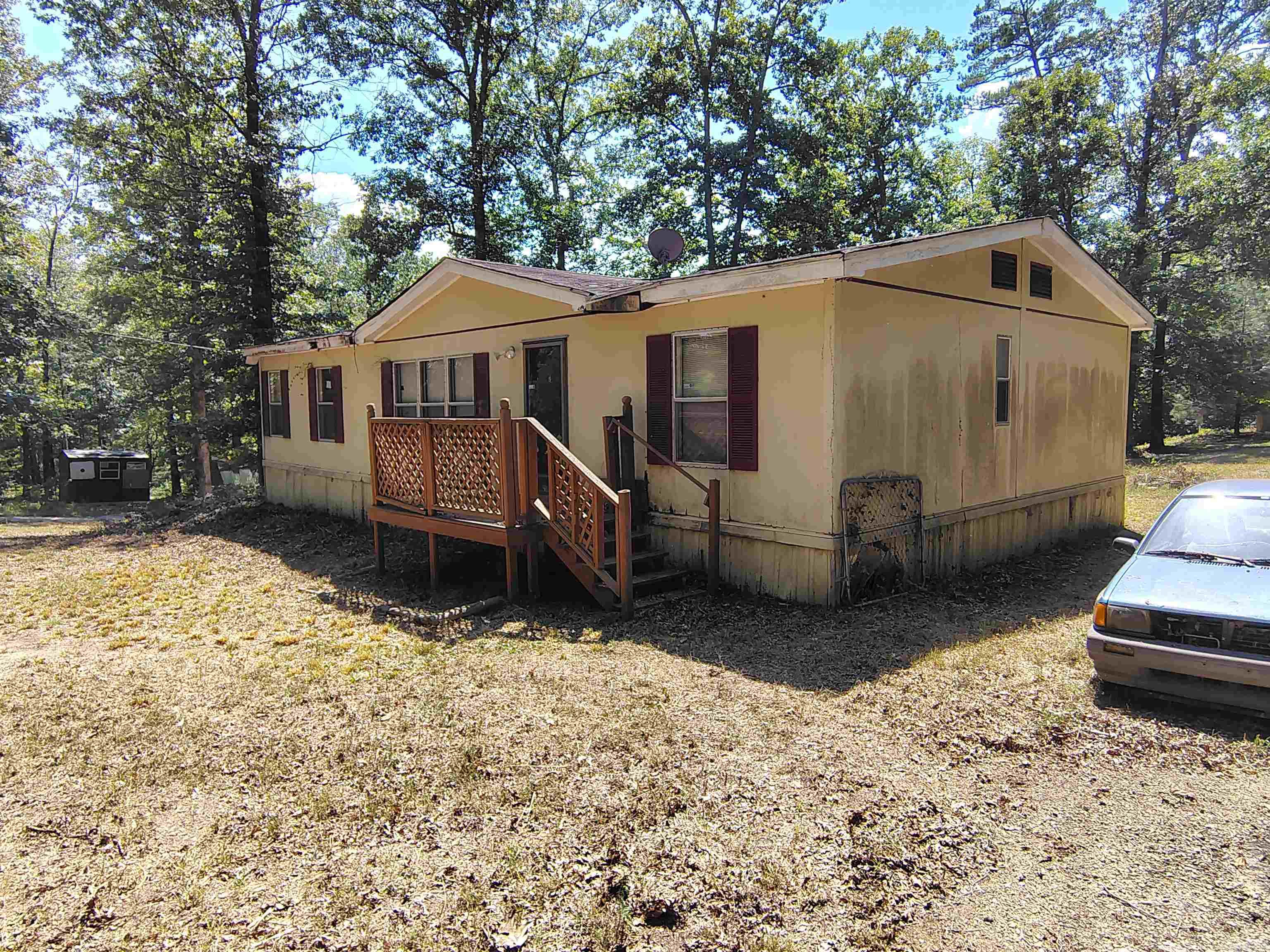 17837 Vimy Ridge Road Property Photo 4