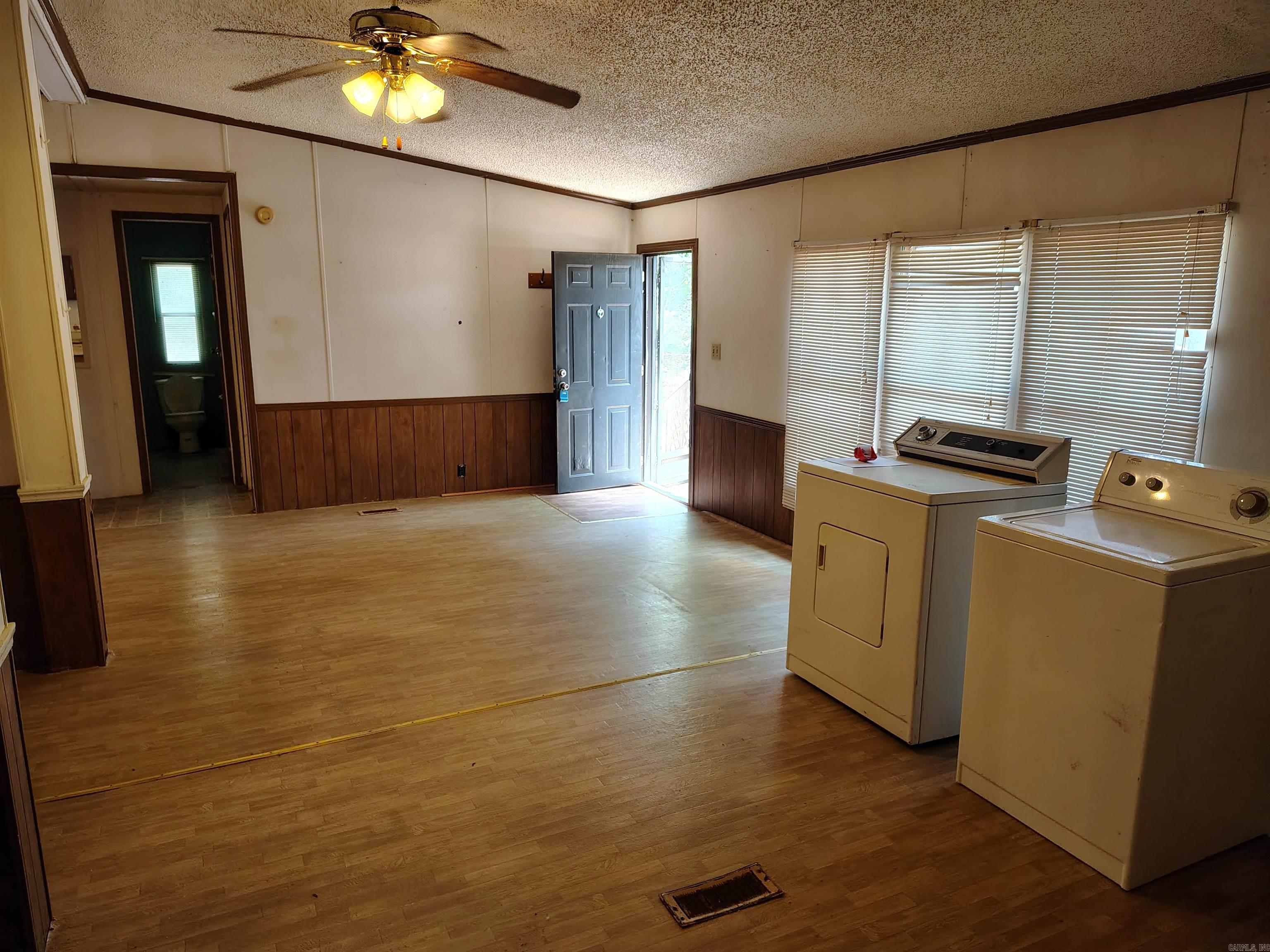 17837 Vimy Ridge Road Property Photo 14