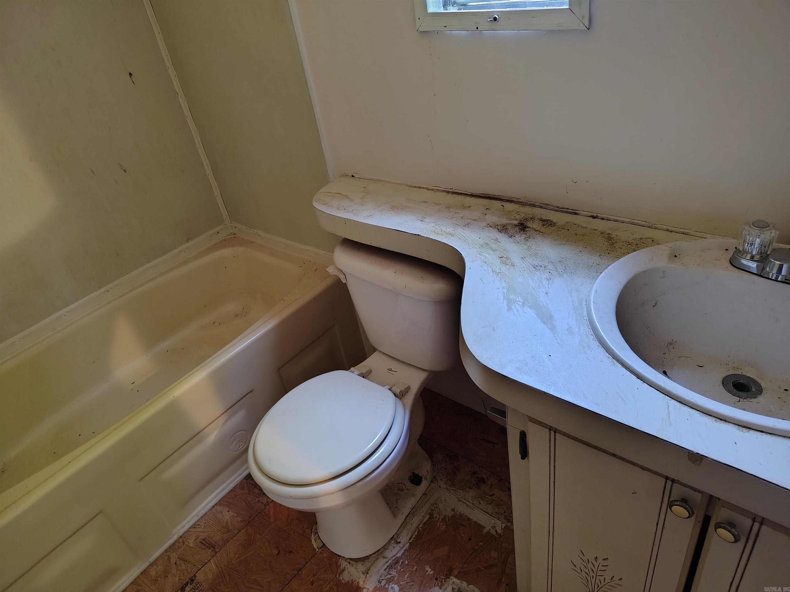 17837 Vimy Ridge Road Property Photo 19