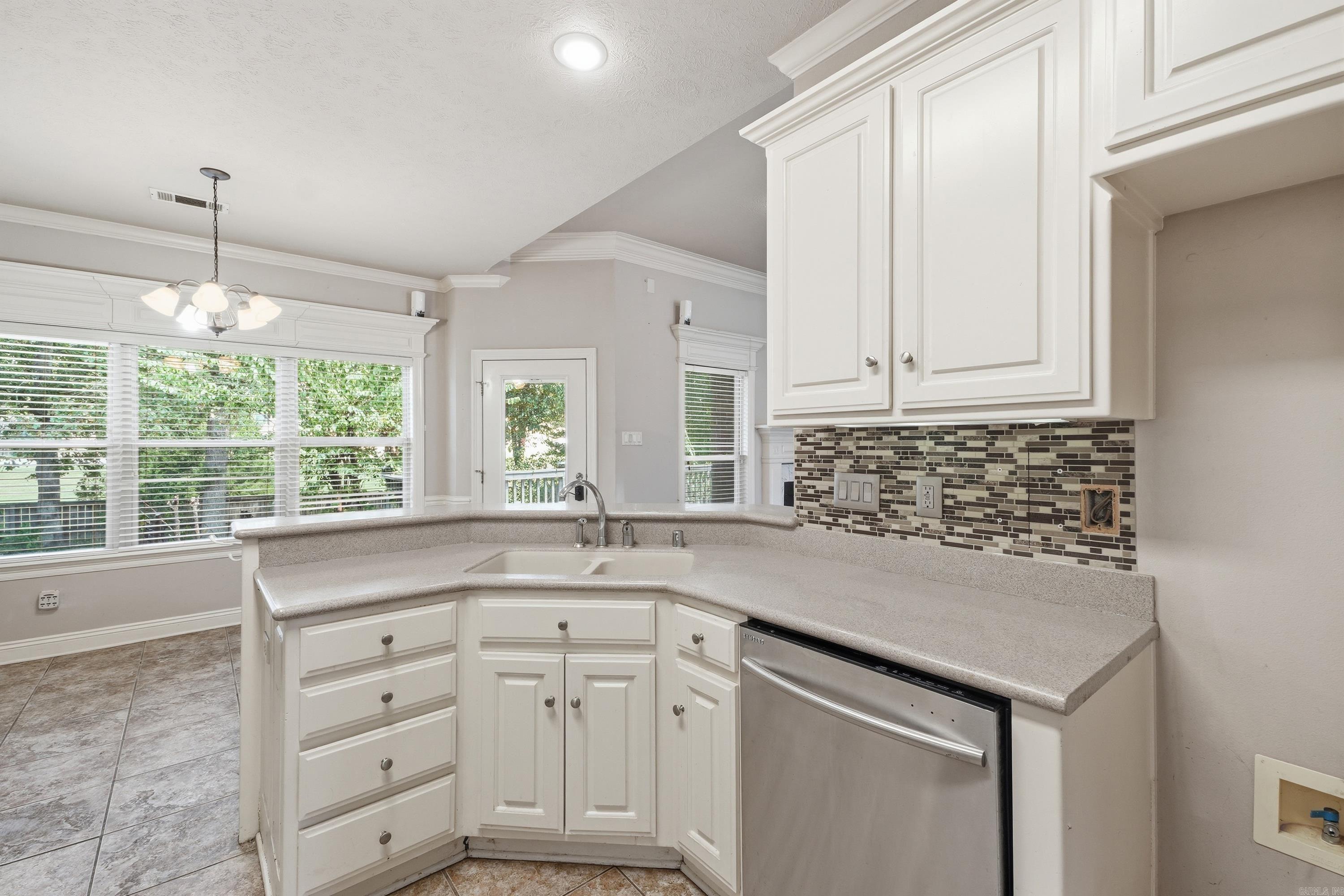 74 Hickory Bend Drive Property Photo 14