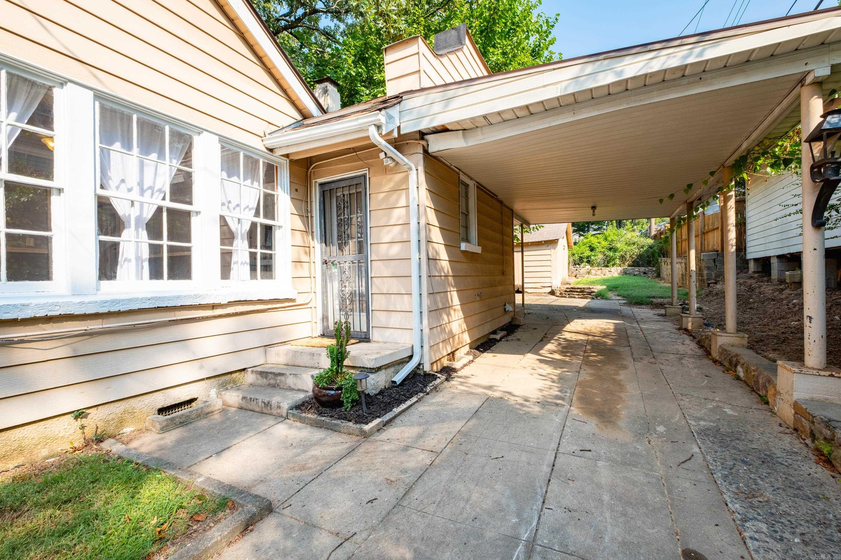 14 Alpine Court Property Photo 5